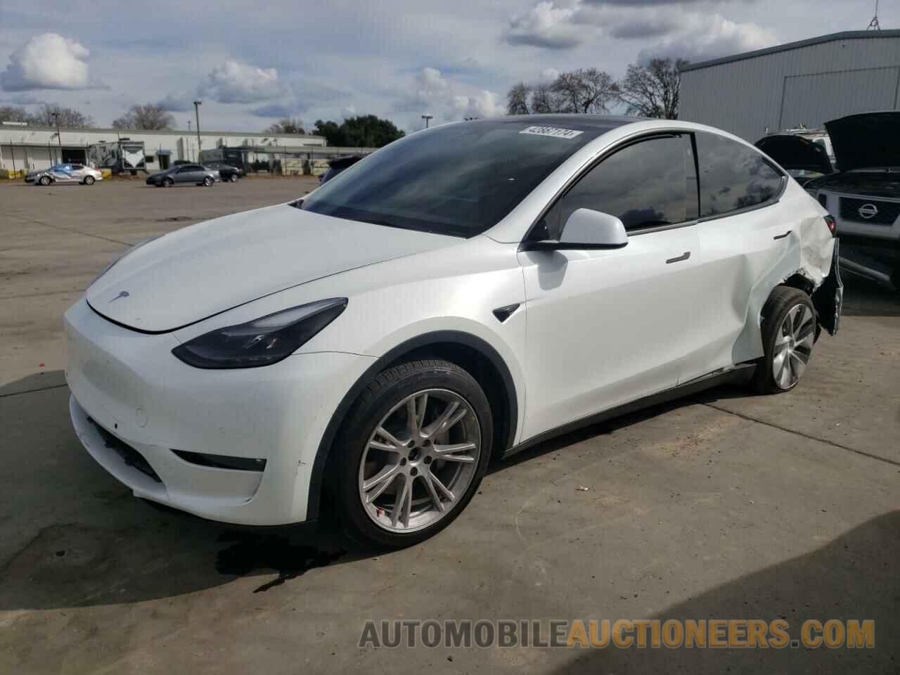 7SAYGAEE6NF551988 TESLA MODEL Y 2022