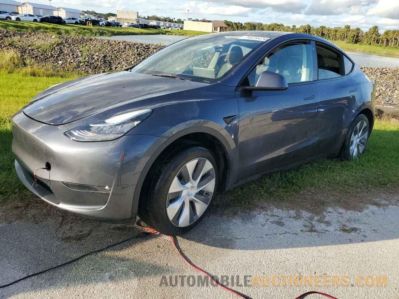 7SAYGAEE6NF576132 TESLA MODEL Y 2022