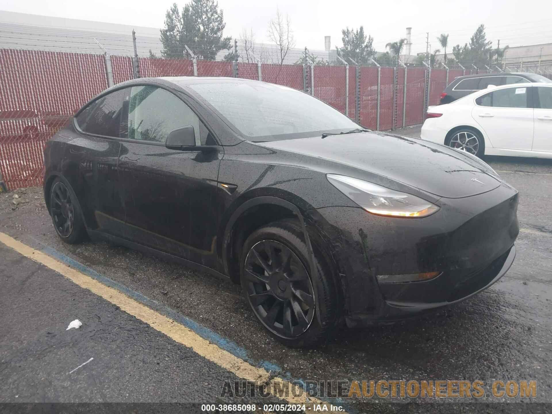 7SAYGAEE6PF638499 TESLA MODEL Y 2023