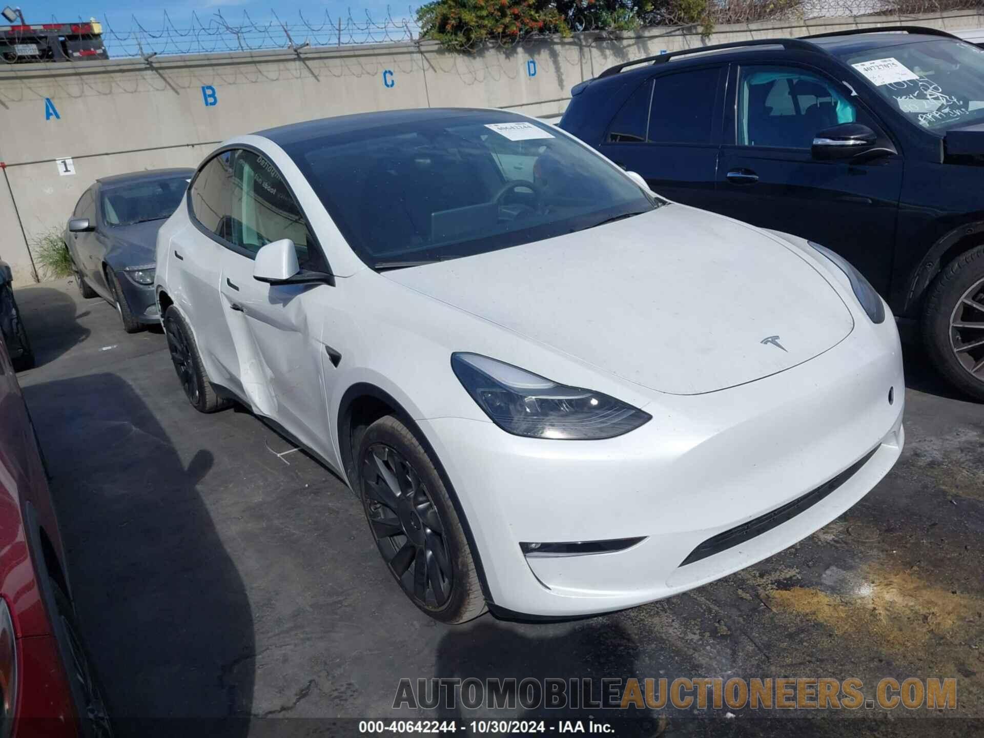 7SAYGAEE6PF769769 TESLA MODEL Y 2023