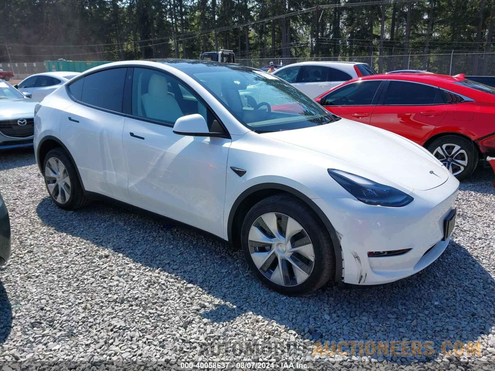 7SAYGAEE7NF538005 TESLA MODEL Y 2022