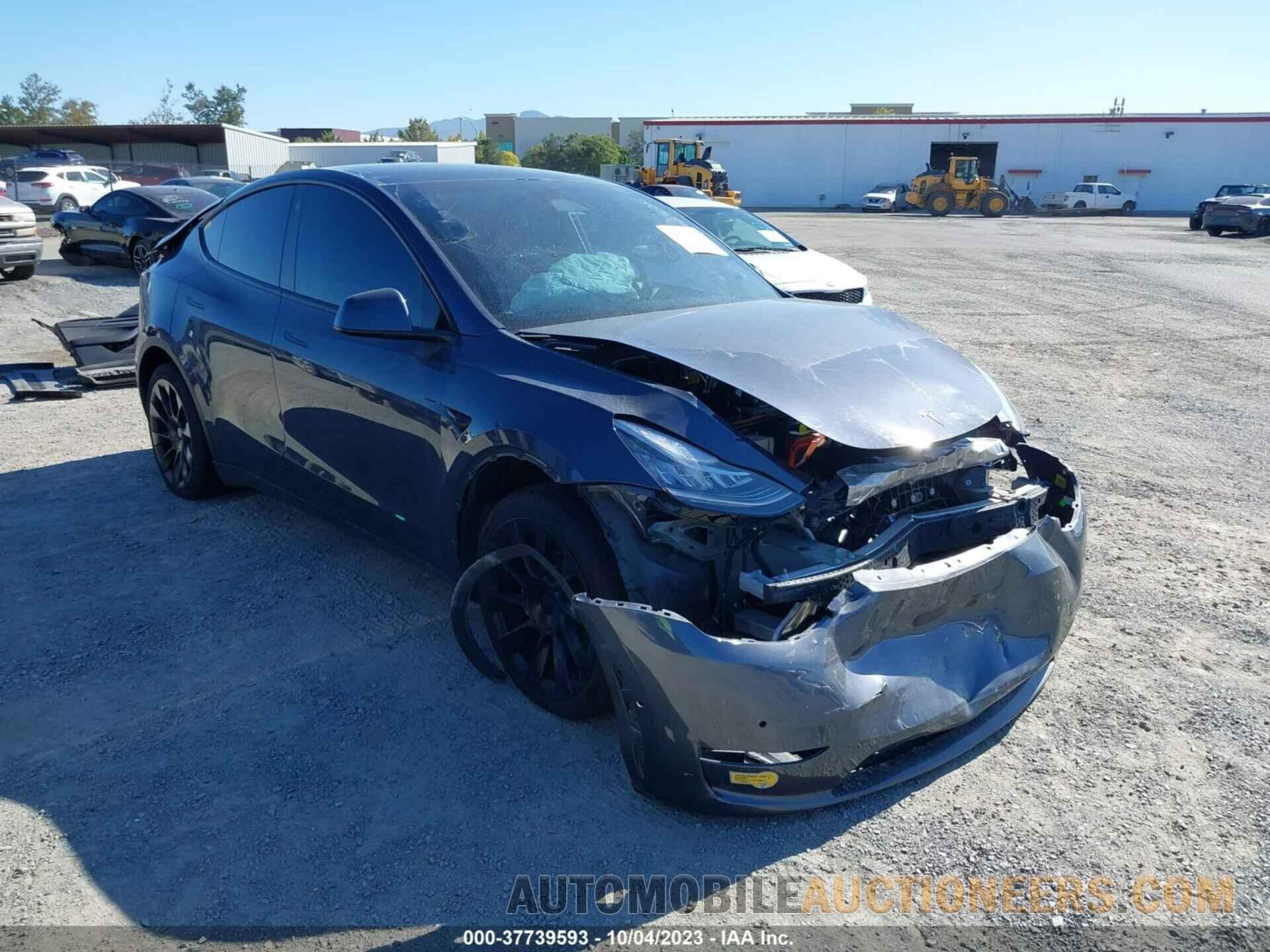 7SAYGAEE7PF585702 TESLA MODEL Y 2023