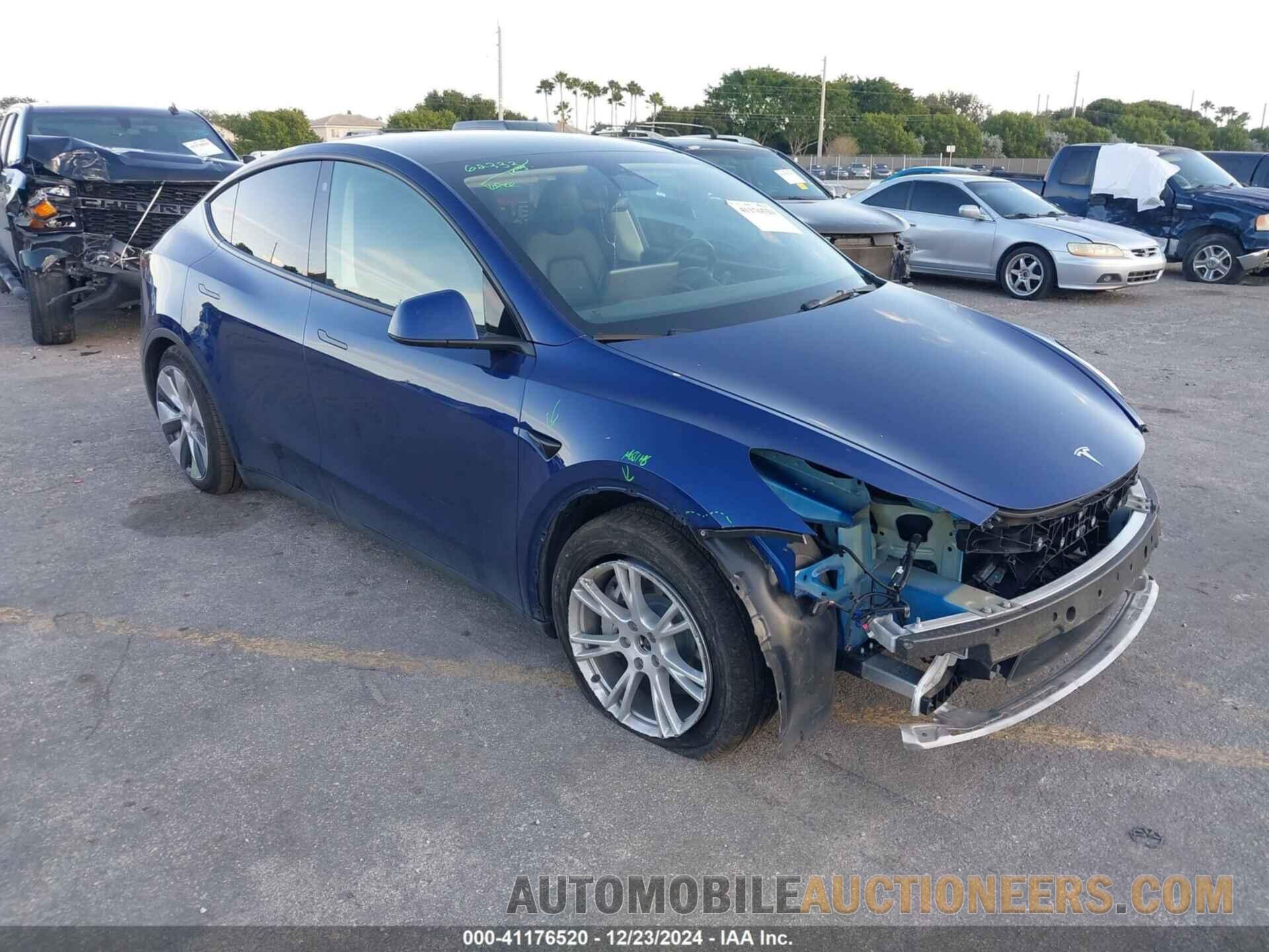 7SAYGAEE7PF703120 TESLA MODEL Y 2023