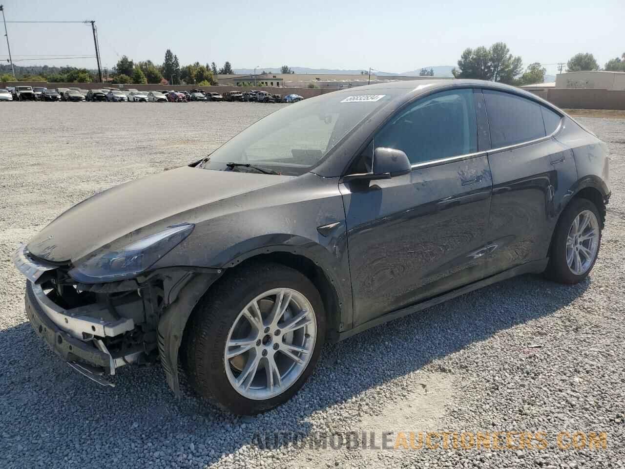 7SAYGAEE7RF020806 TESLA MODEL Y 2024