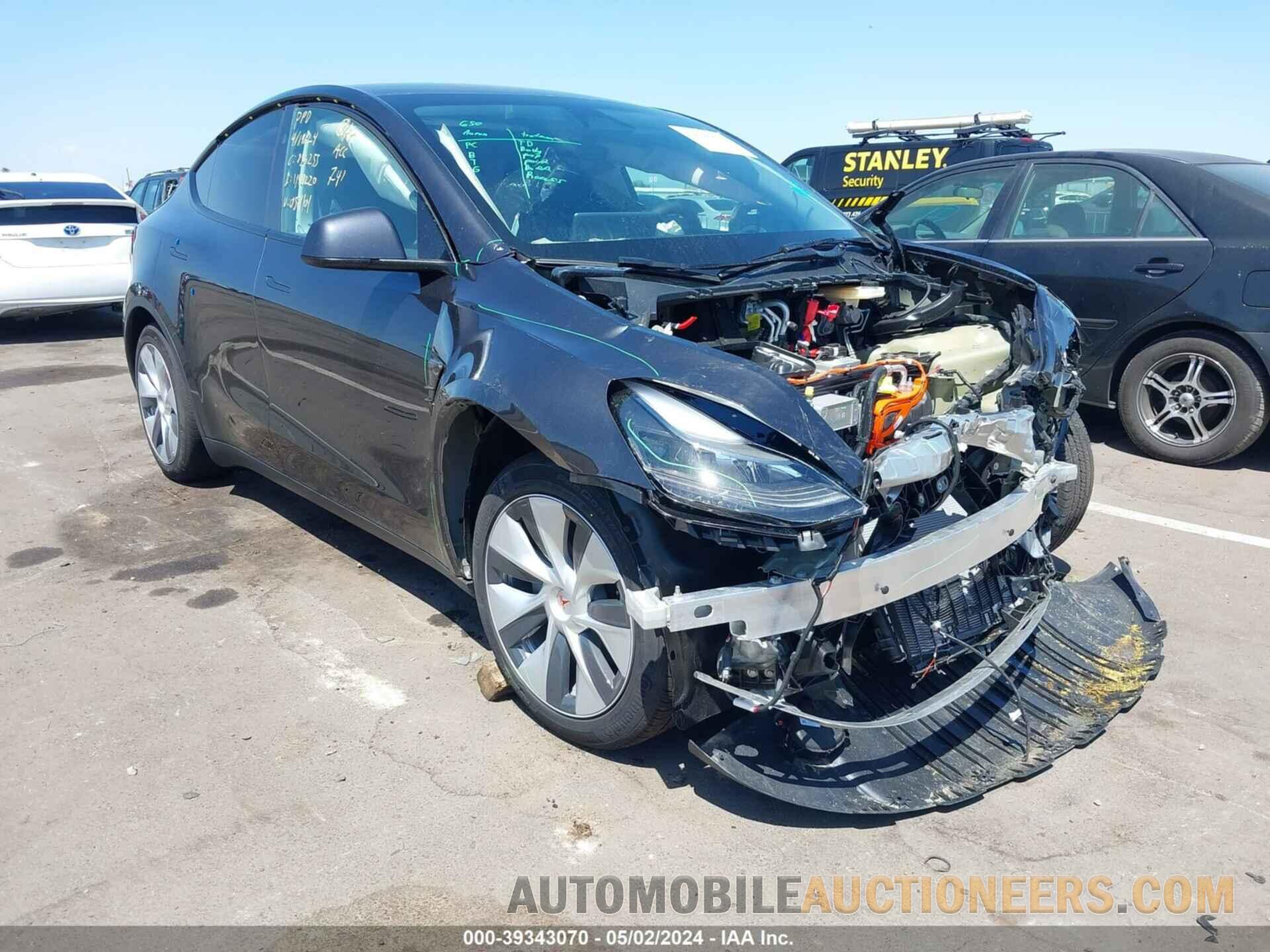 7SAYGAEE7RF054101 TESLA MODEL Y 2024