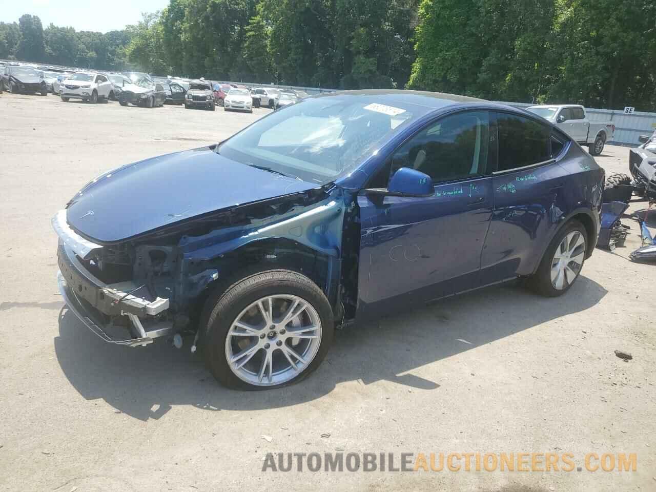 7SAYGAEE7RF982460 TESLA MODEL Y 2024