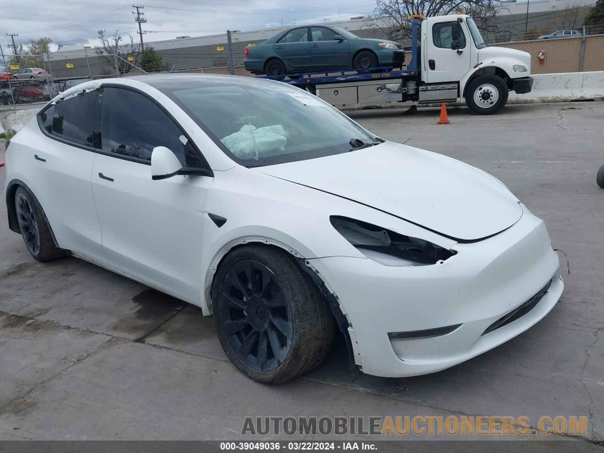 7SAYGAEE8NF349556 TESLA MODEL Y 2022