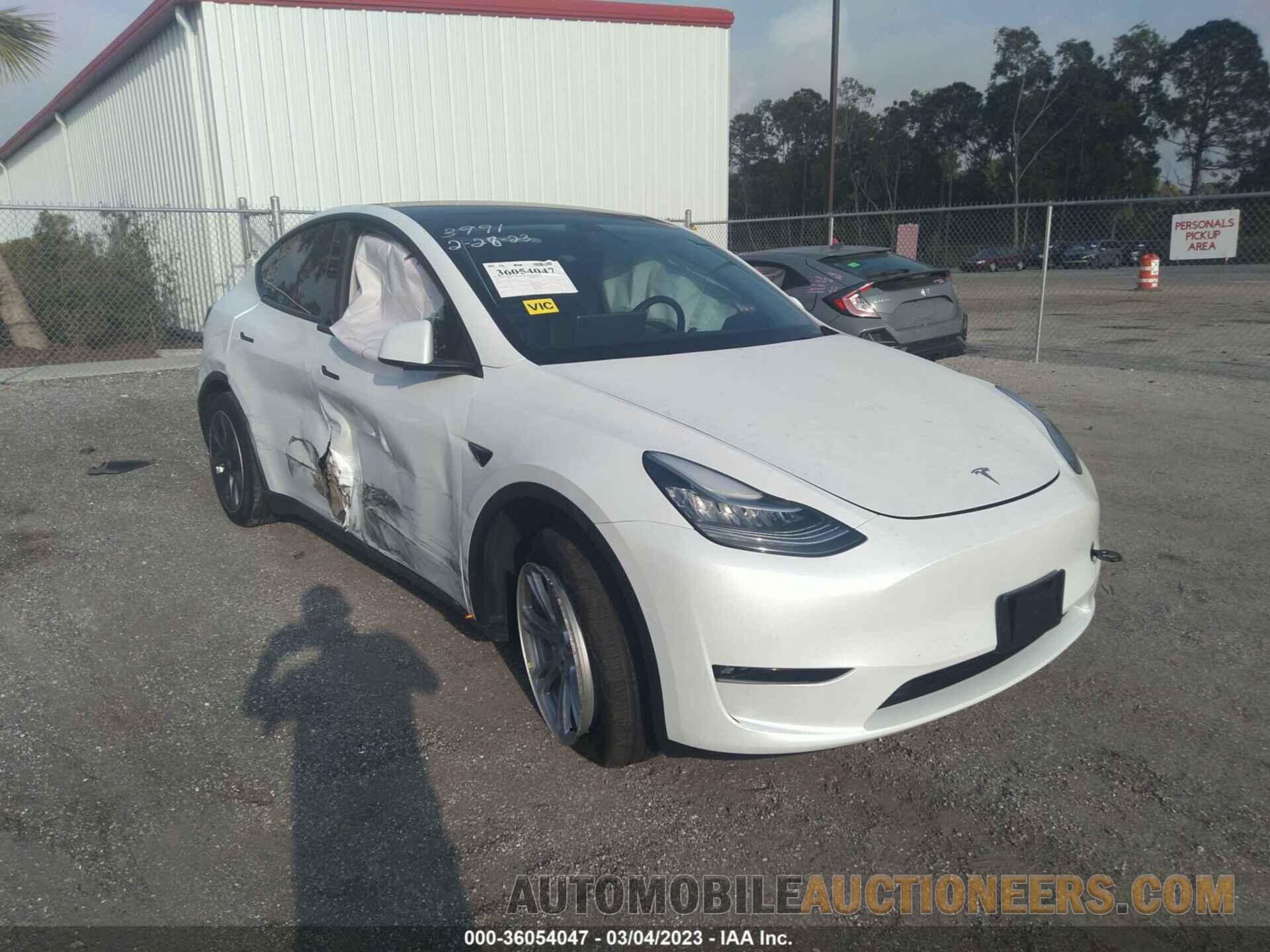 7SAYGAEE8NF363991 TESLA MODEL Y 2022