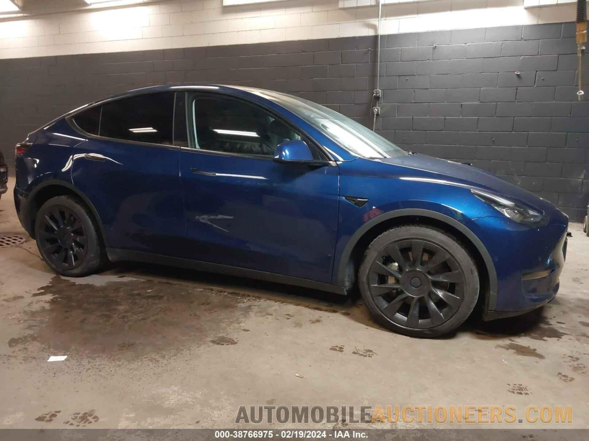 7SAYGAEE8NF433764 TESLA MODEL Y 2022