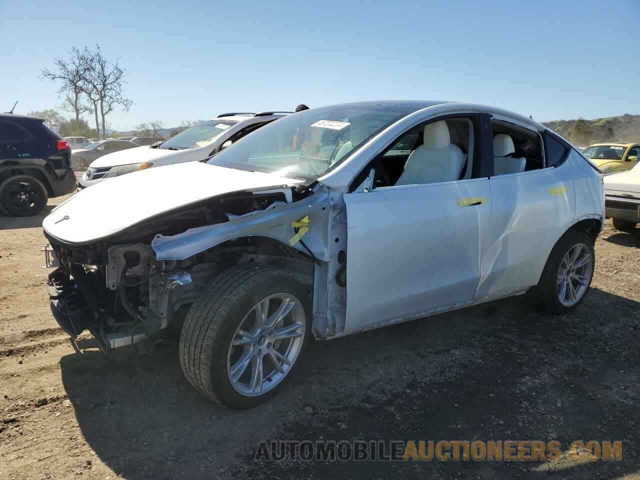 7SAYGAEE8NF559588 TESLA MODEL Y 2022