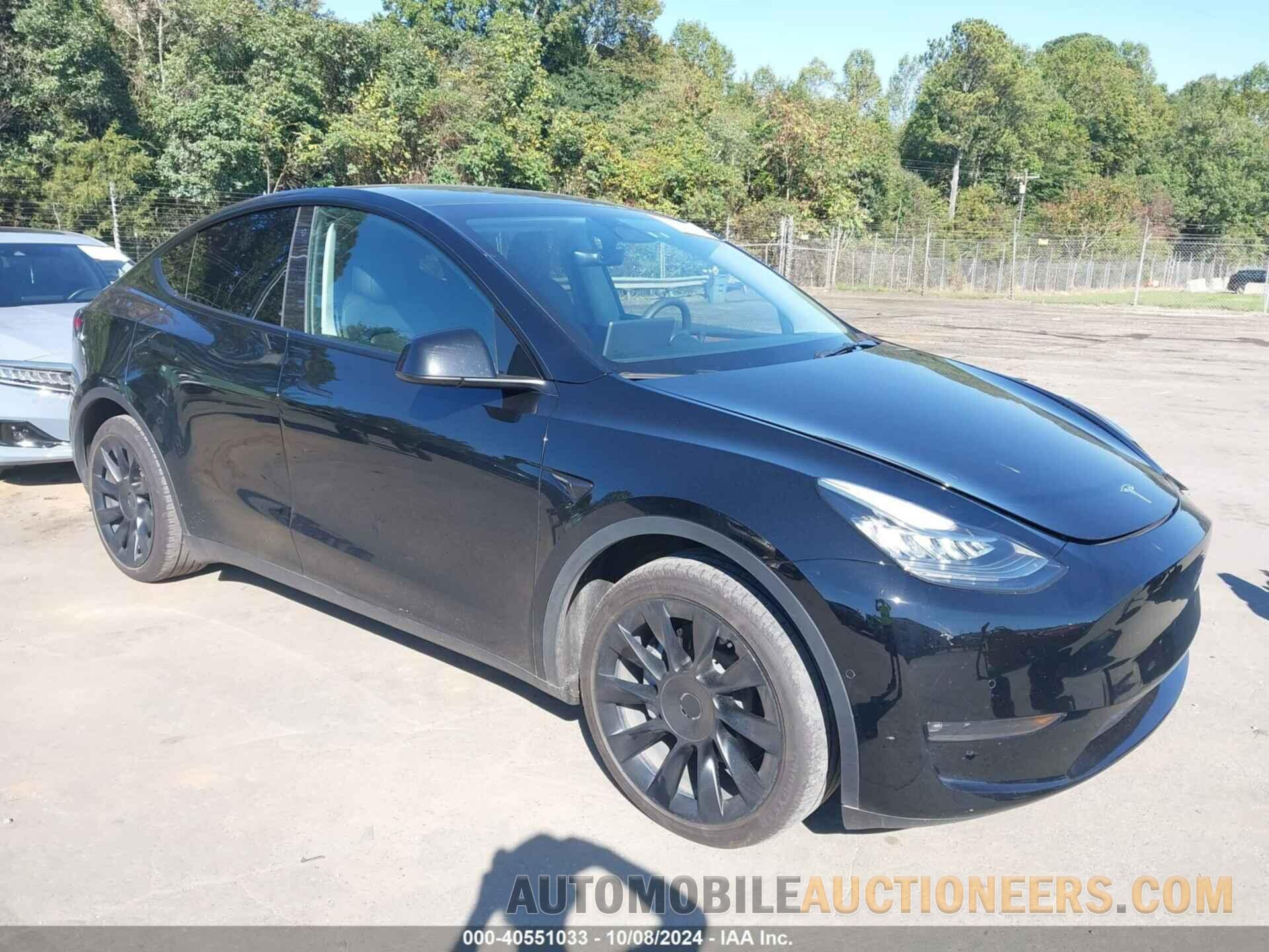 7SAYGAEE8NF574463 TESLA MODEL Y 2022