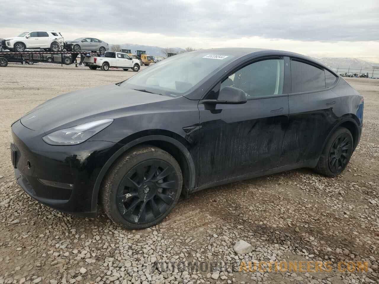 7SAYGAEE8PF772964 TESLA MODEL Y 2023