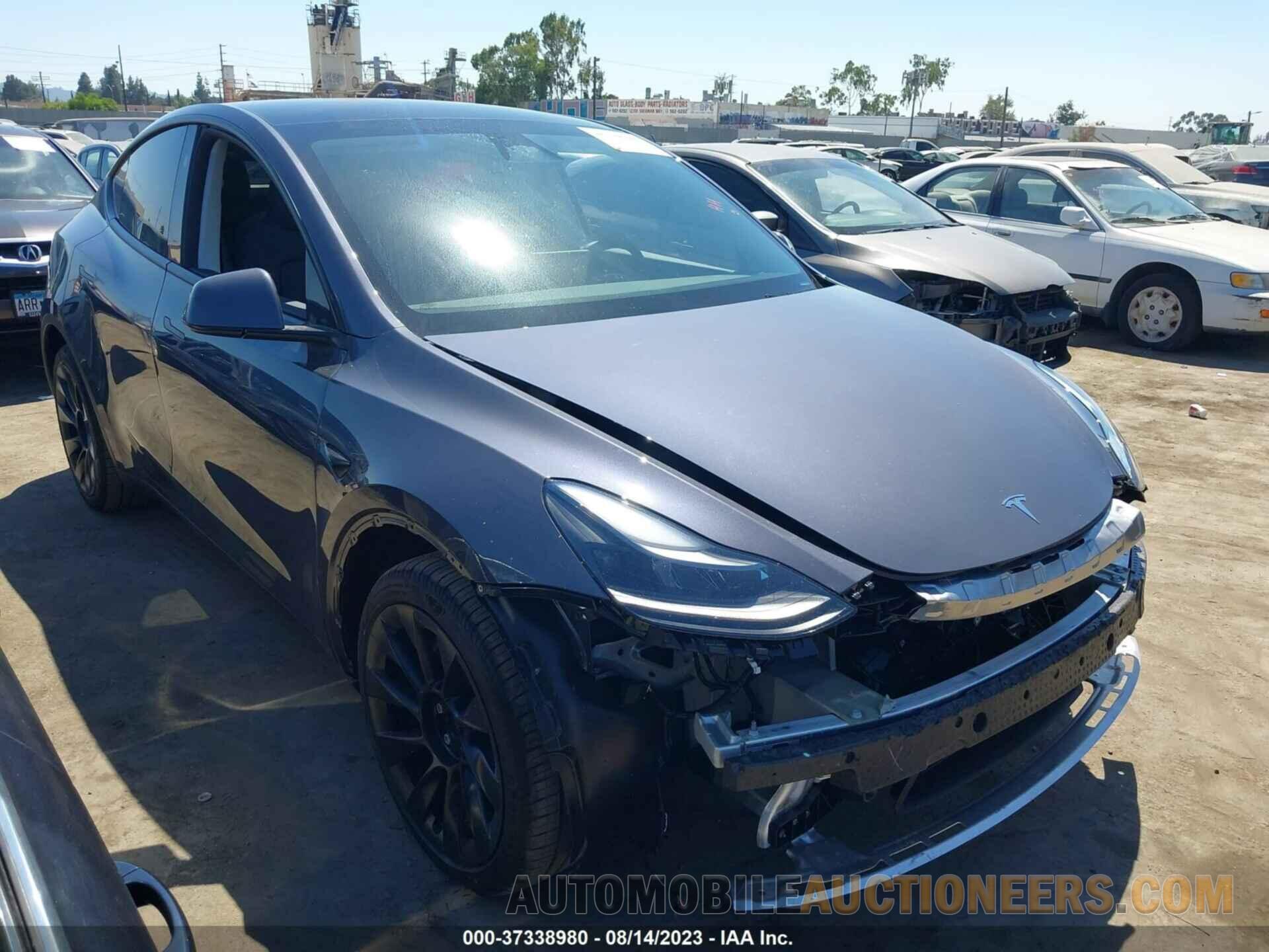 7SAYGAEE8PF831009 TESLA MODEL Y 2023