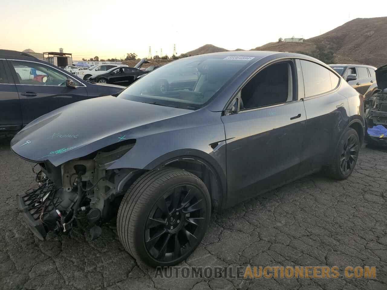 7SAYGAEE8PF980052 TESLA MODEL Y 2023