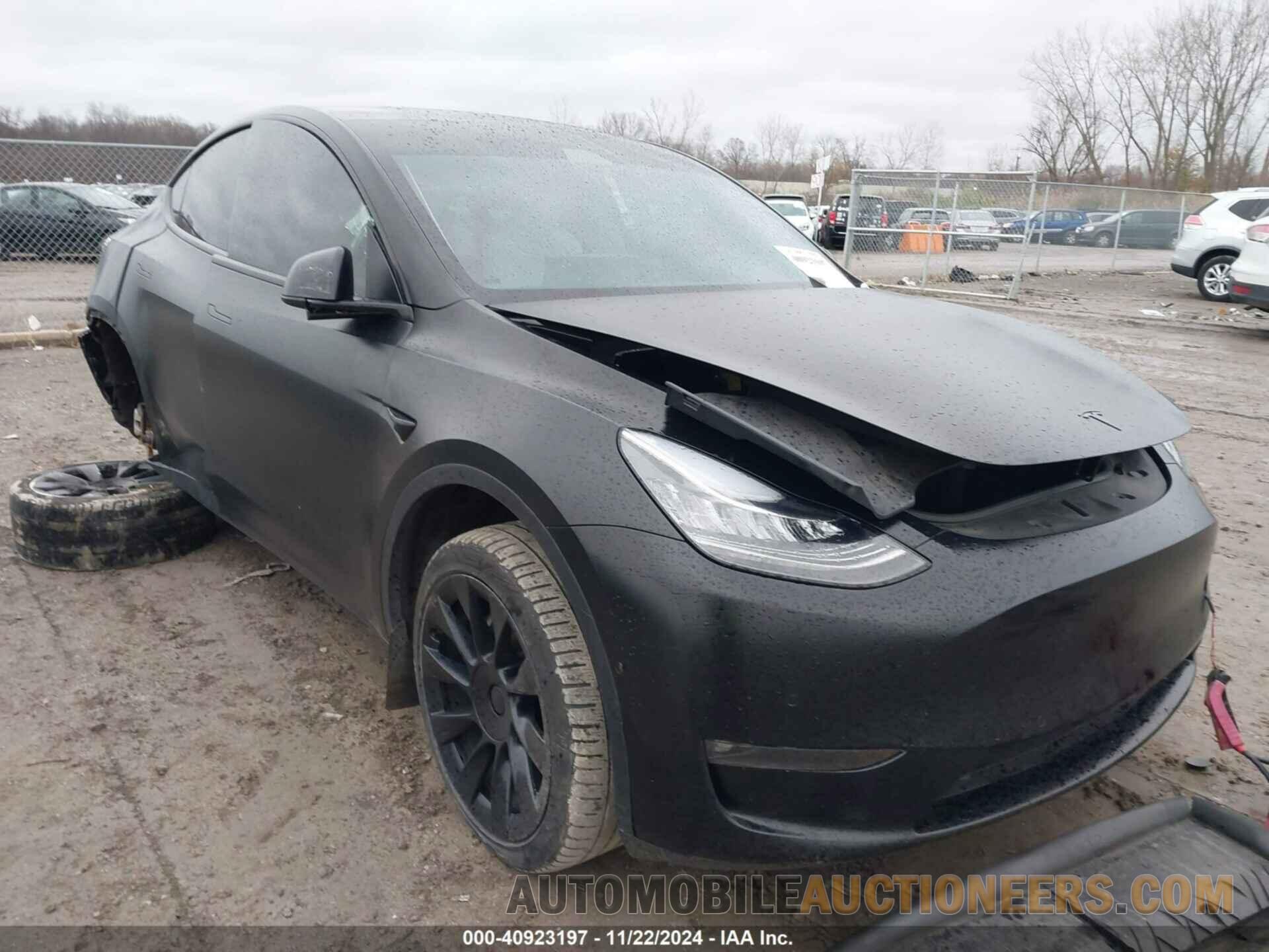 7SAYGAEE9NF312886 TESLA MODEL Y 2022