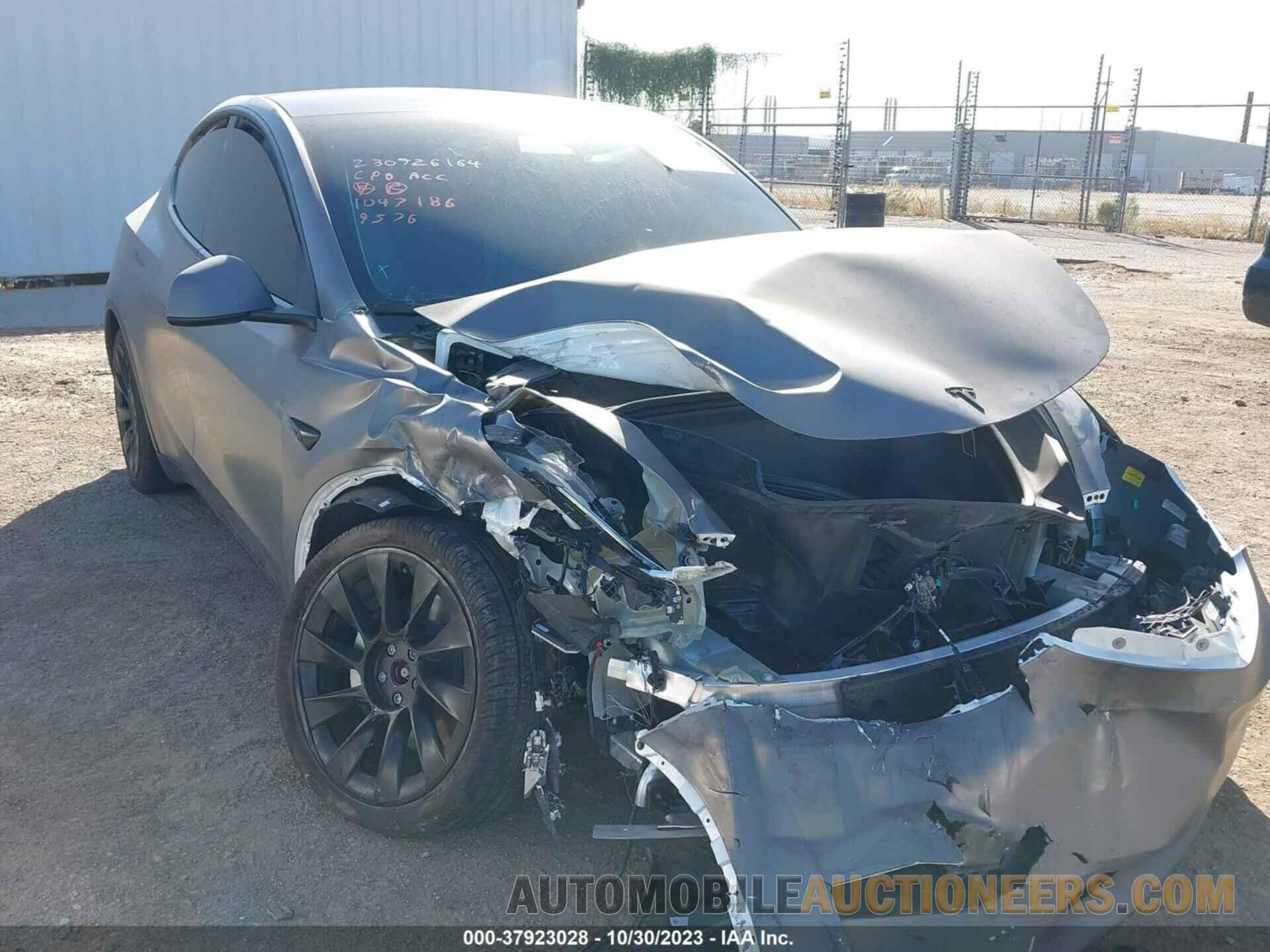 7SAYGAEE9NF359576 TESLA MODEL Y 2022