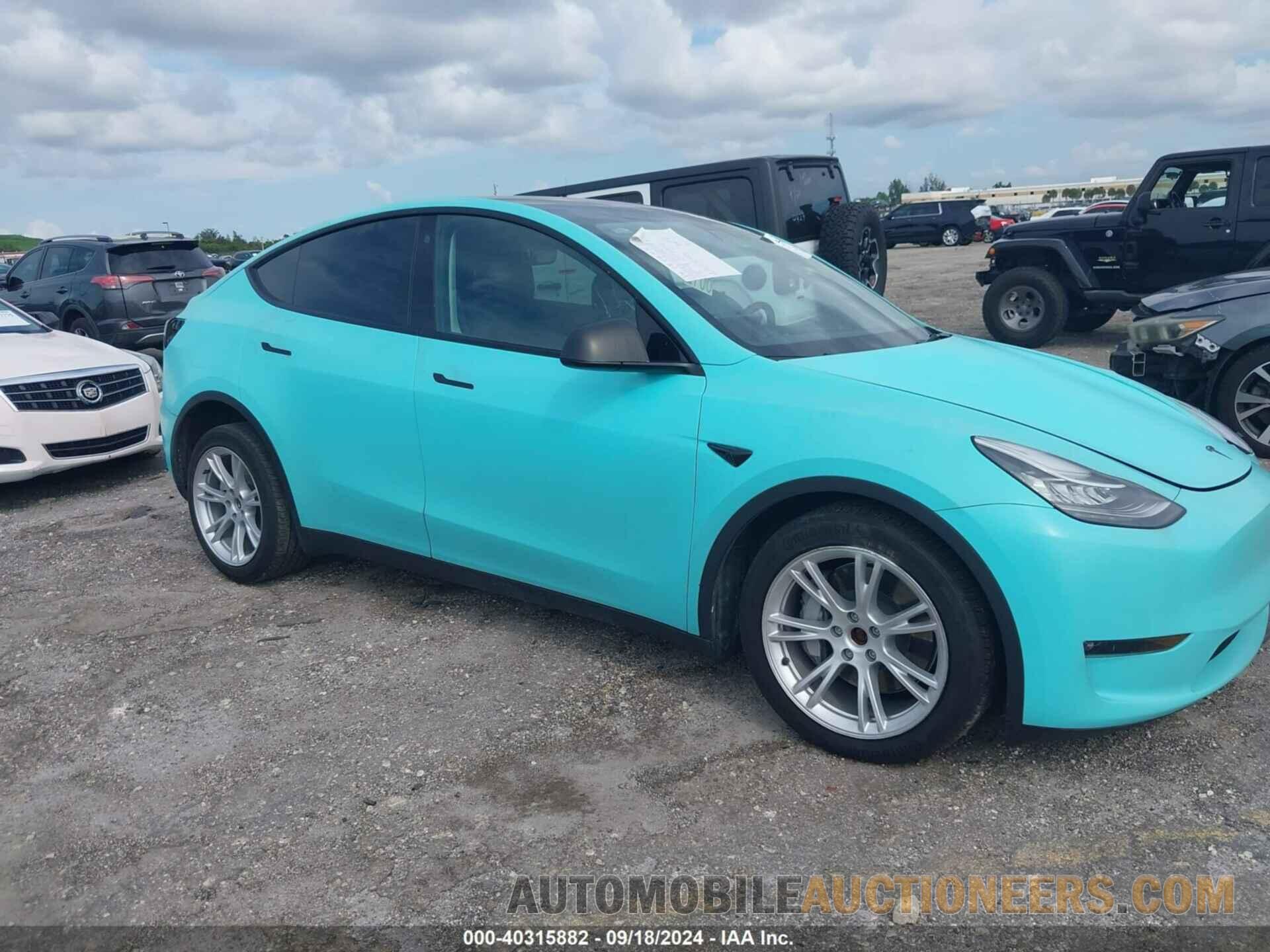 7SAYGAEE9NF464456 TESLA MODEL Y 2022