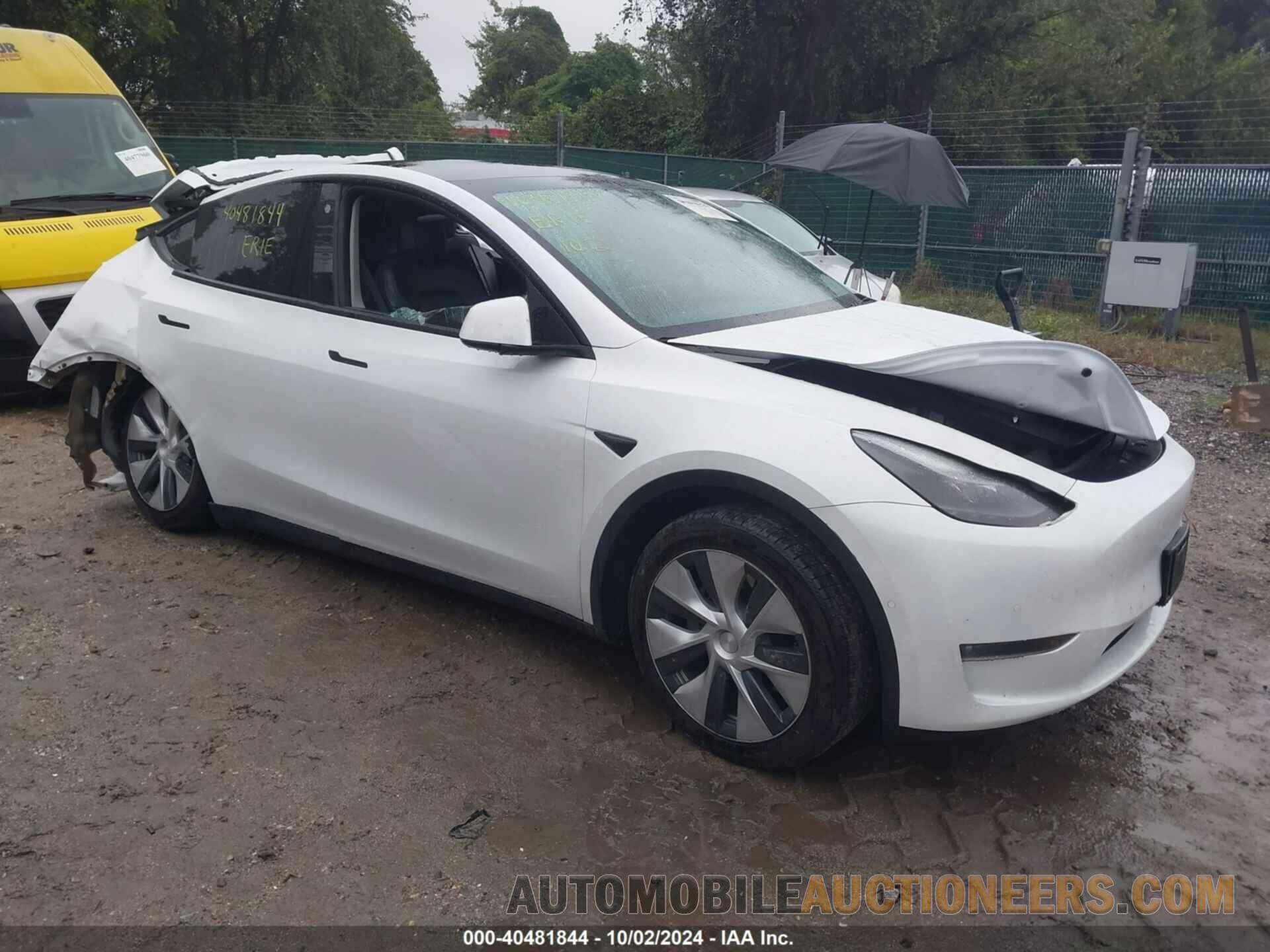 7SAYGAEE9NF524350 TESLA MODEL Y 2022