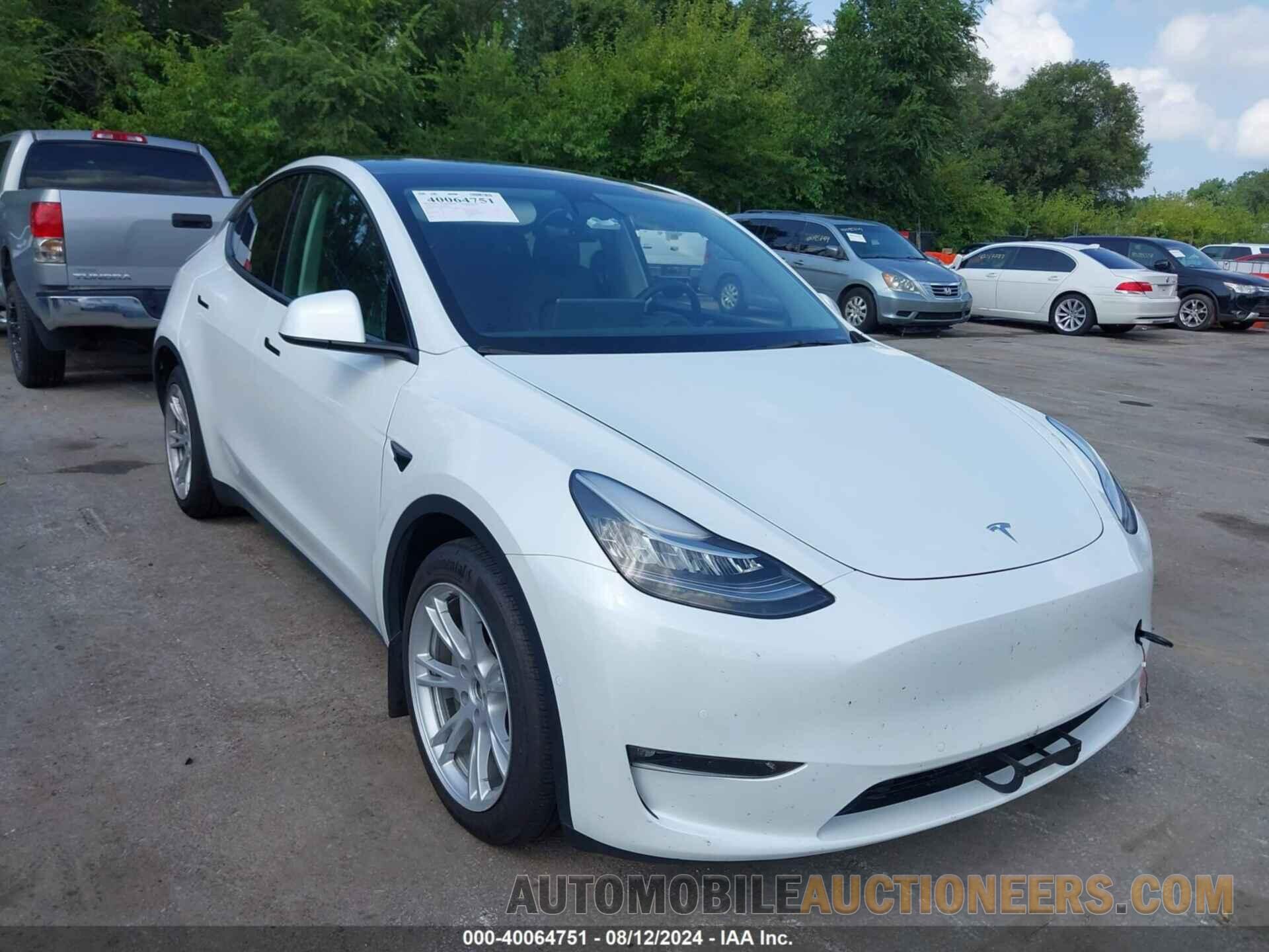 7SAYGAEE9NF569966 TESLA MODEL Y 2022