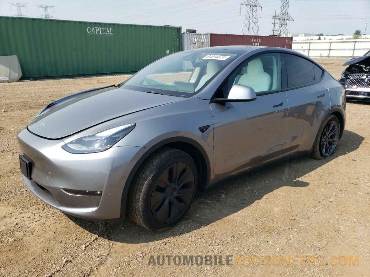 7SAYGAEE9RF110863 TESLA MODEL Y 2024