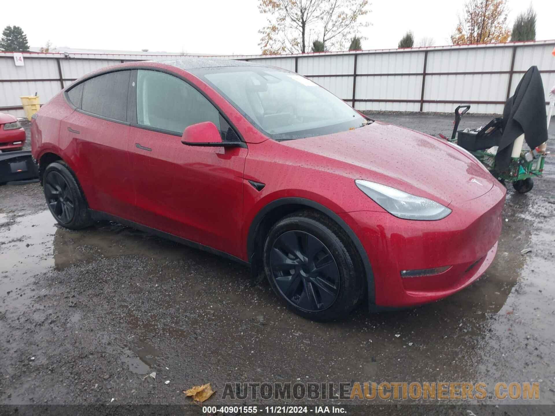 7SAYGAEE9RF164972 TESLA MODEL Y 2024