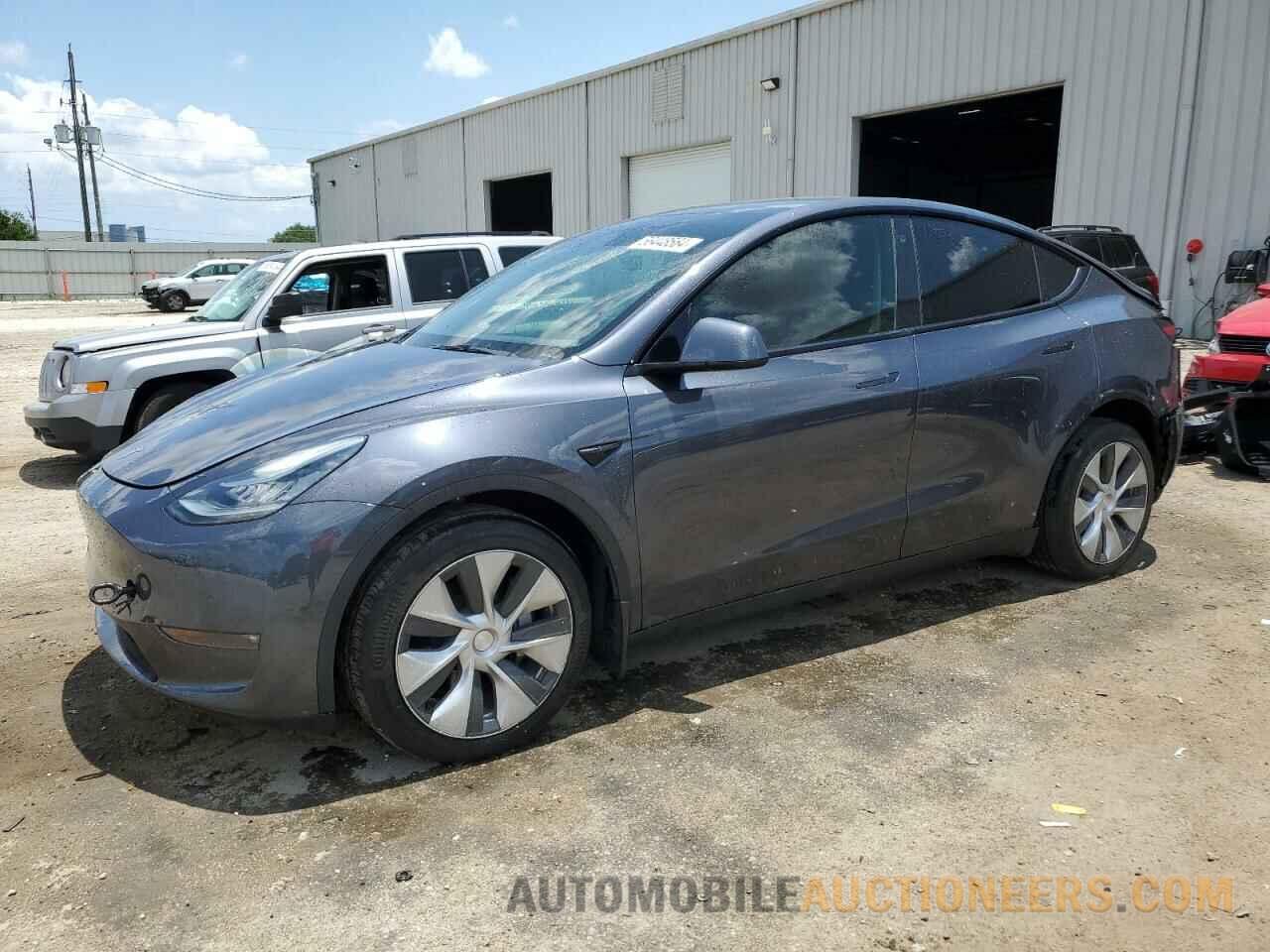 7SAYGAEEXNF427870 TESLA MODEL Y 2022