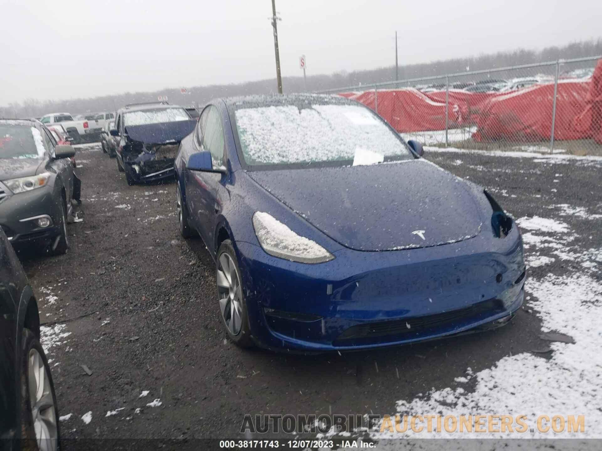 7SAYGAEEXNF428985 TESLA MODEL Y 2022