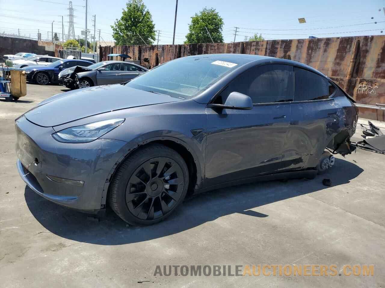 7SAYGAEEXNF466121 TESLA MODEL Y 2022