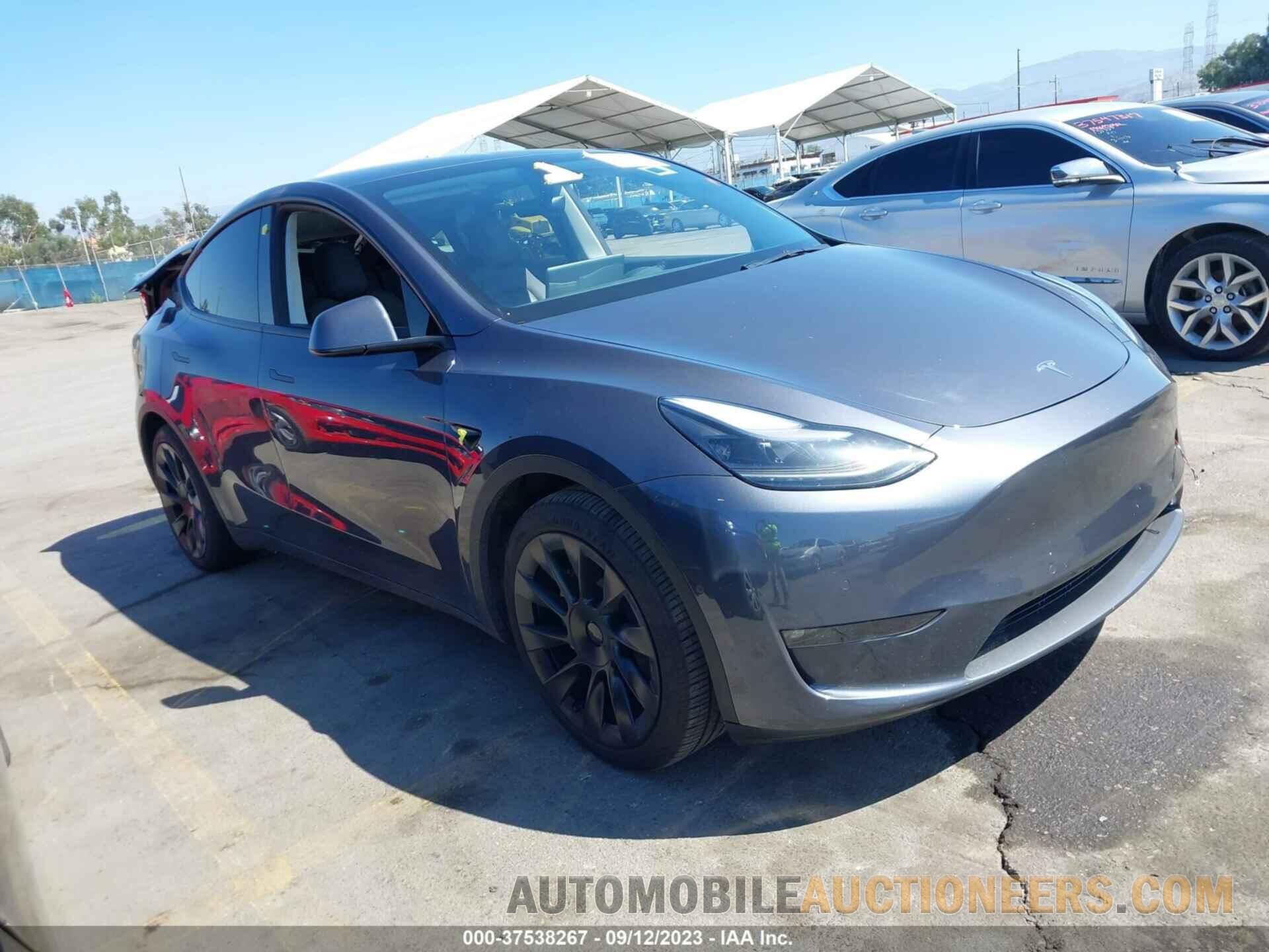 7SAYGAEEXNF560001 TESLA MODEL Y 2022