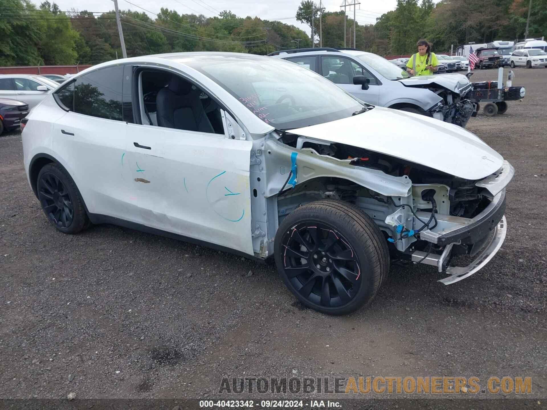 7SAYGAEEXPF695529 TESLA MODEL Y 2023