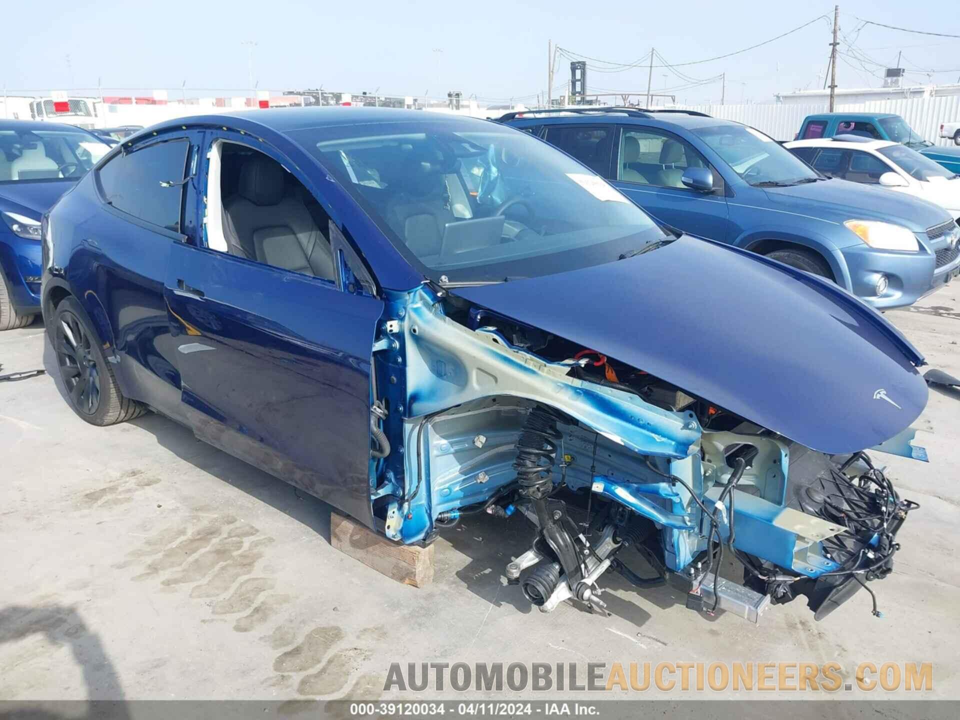 7SAYGAEEXPF904462 TESLA MODEL Y 2023