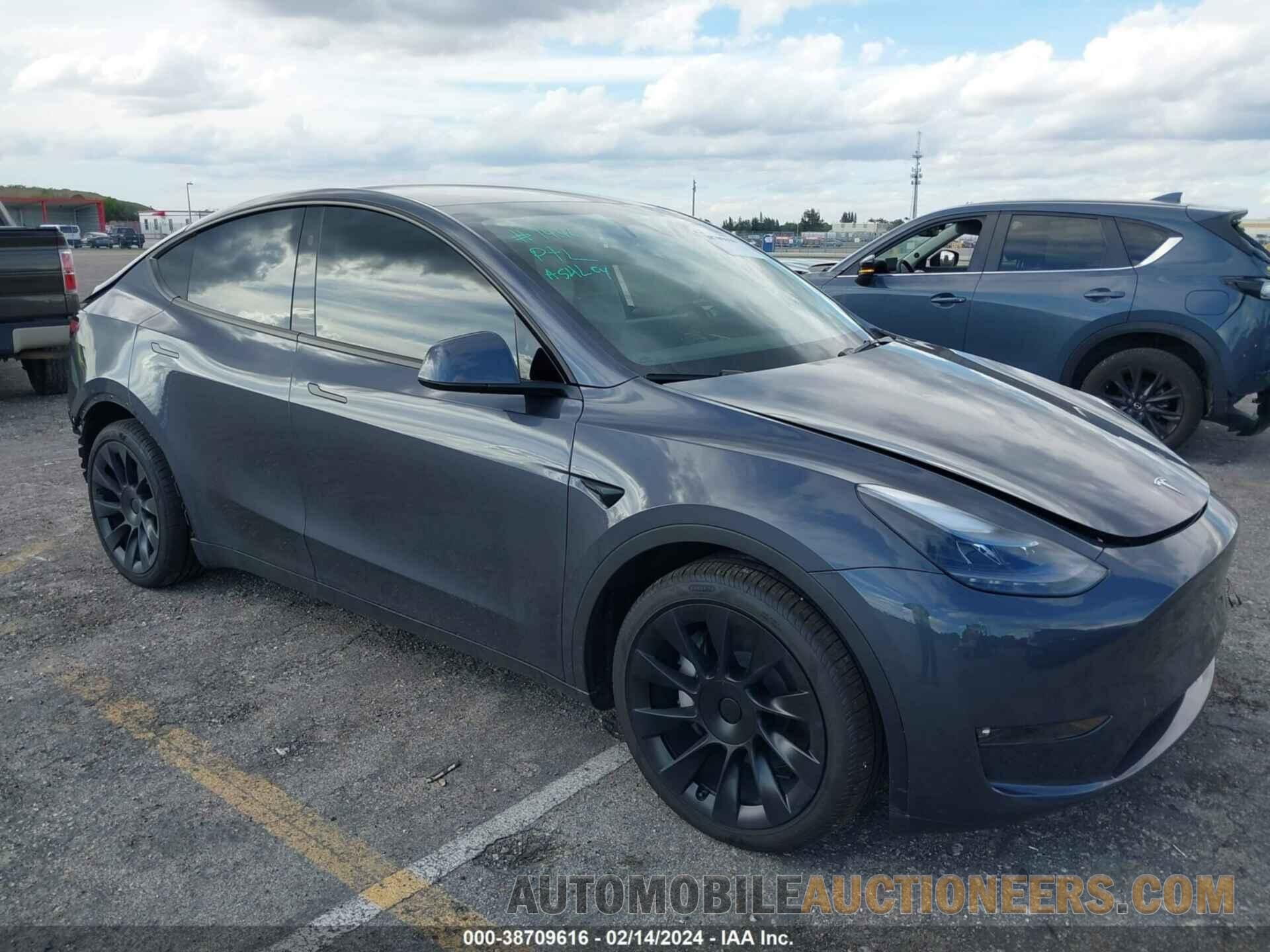 7SAYGAEEXPF932861 TESLA MODEL Y 2023