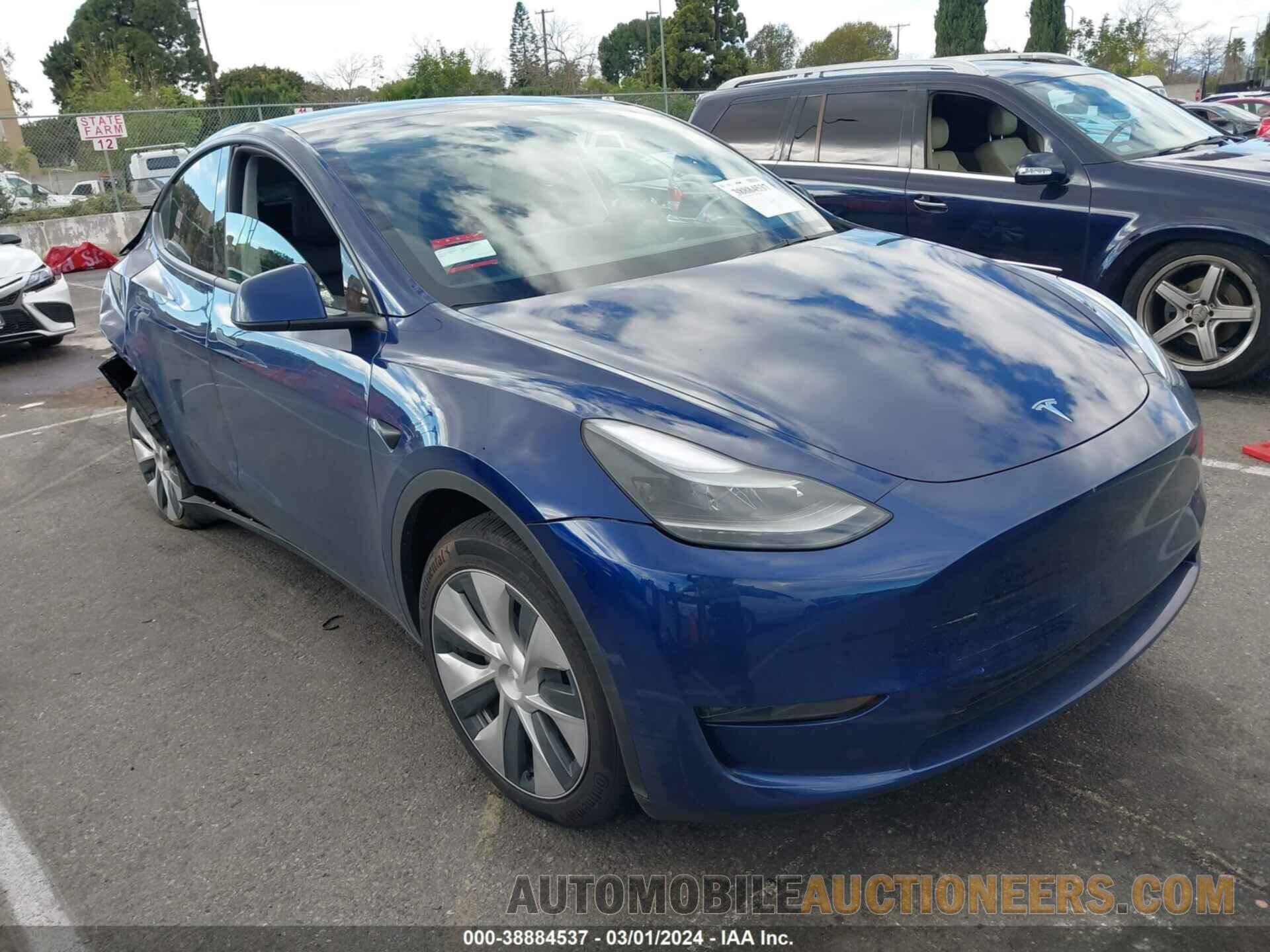 7SAYGDED0PF979664 TESLA MODEL Y 2023