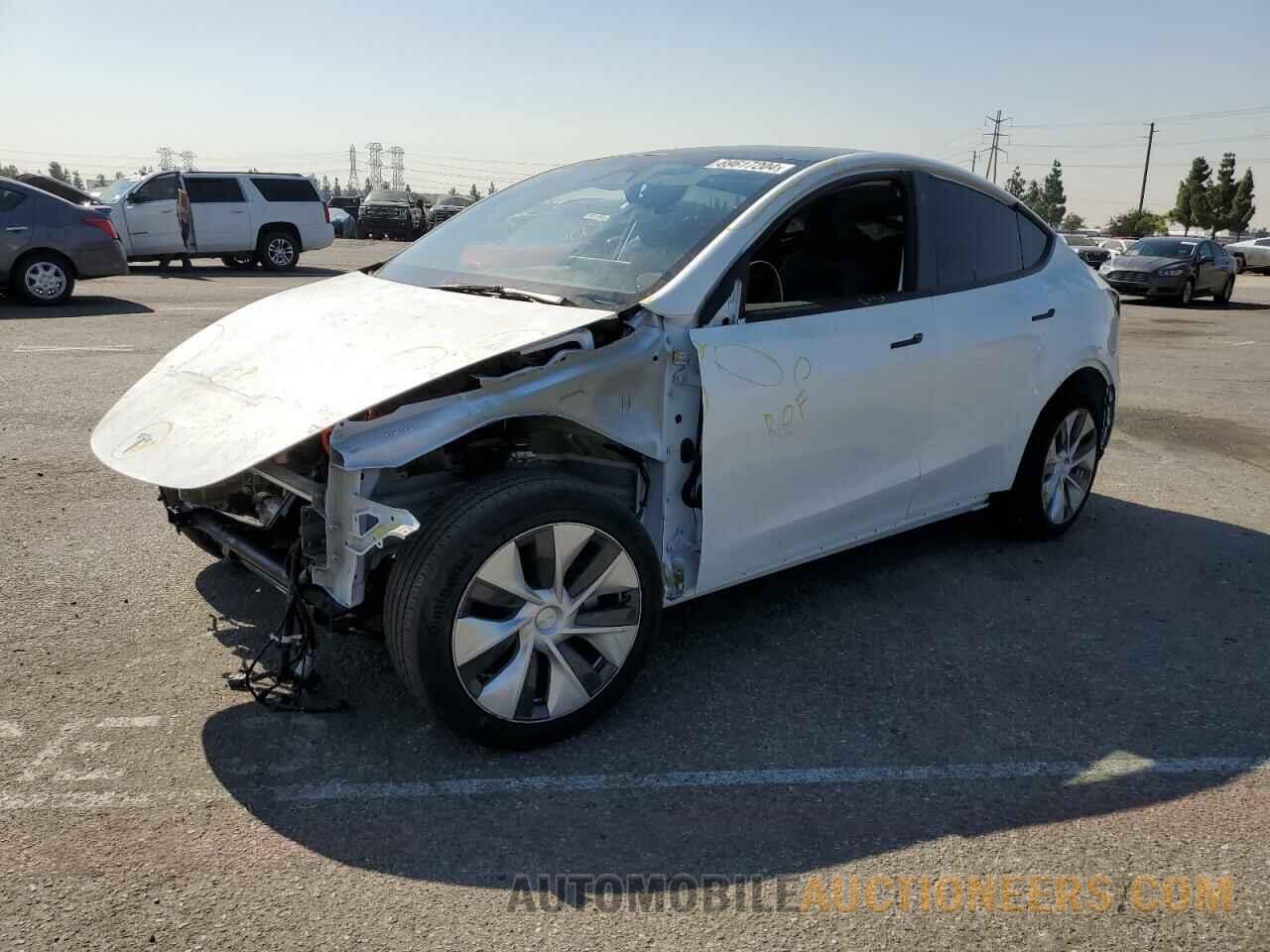 7SAYGDED0RF087210 TESLA MODEL Y 2024