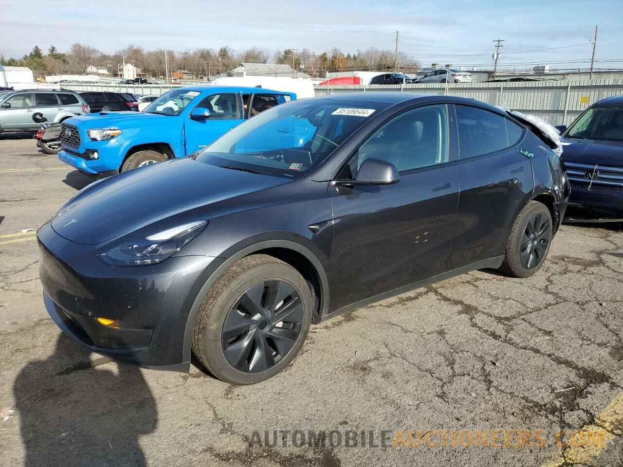 7SAYGDED0RF121274 TESLA MODEL Y 2024