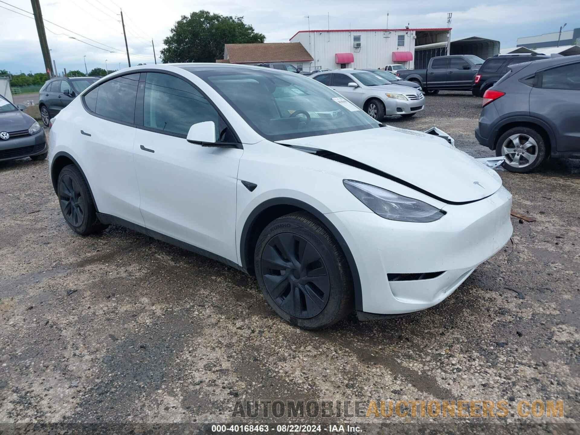 7SAYGDED0RF131190 TESLA MODEL Y 2024