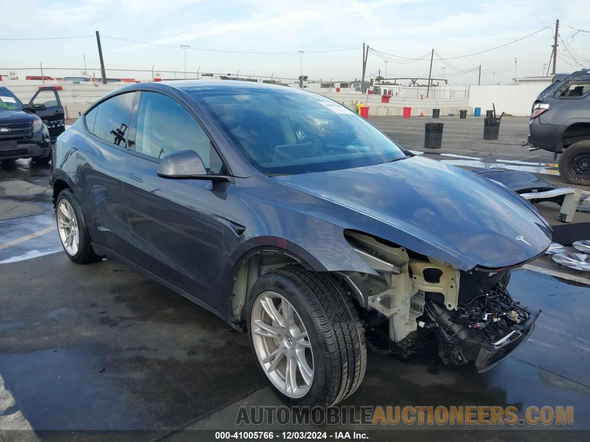 7SAYGDED1PF940906 TESLA MODEL Y 2023