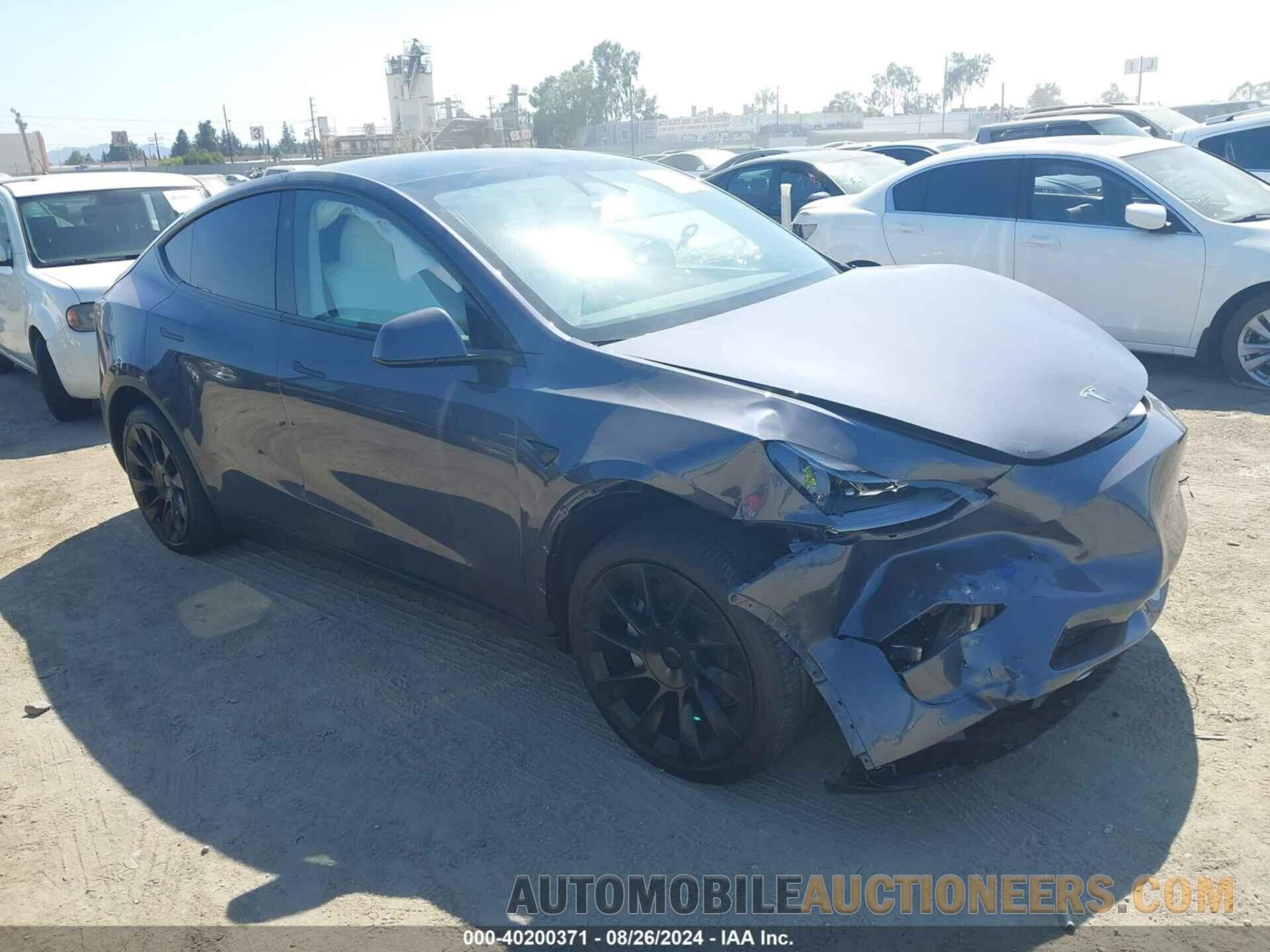 7SAYGDED1PF964686 TESLA MODEL Y 2023