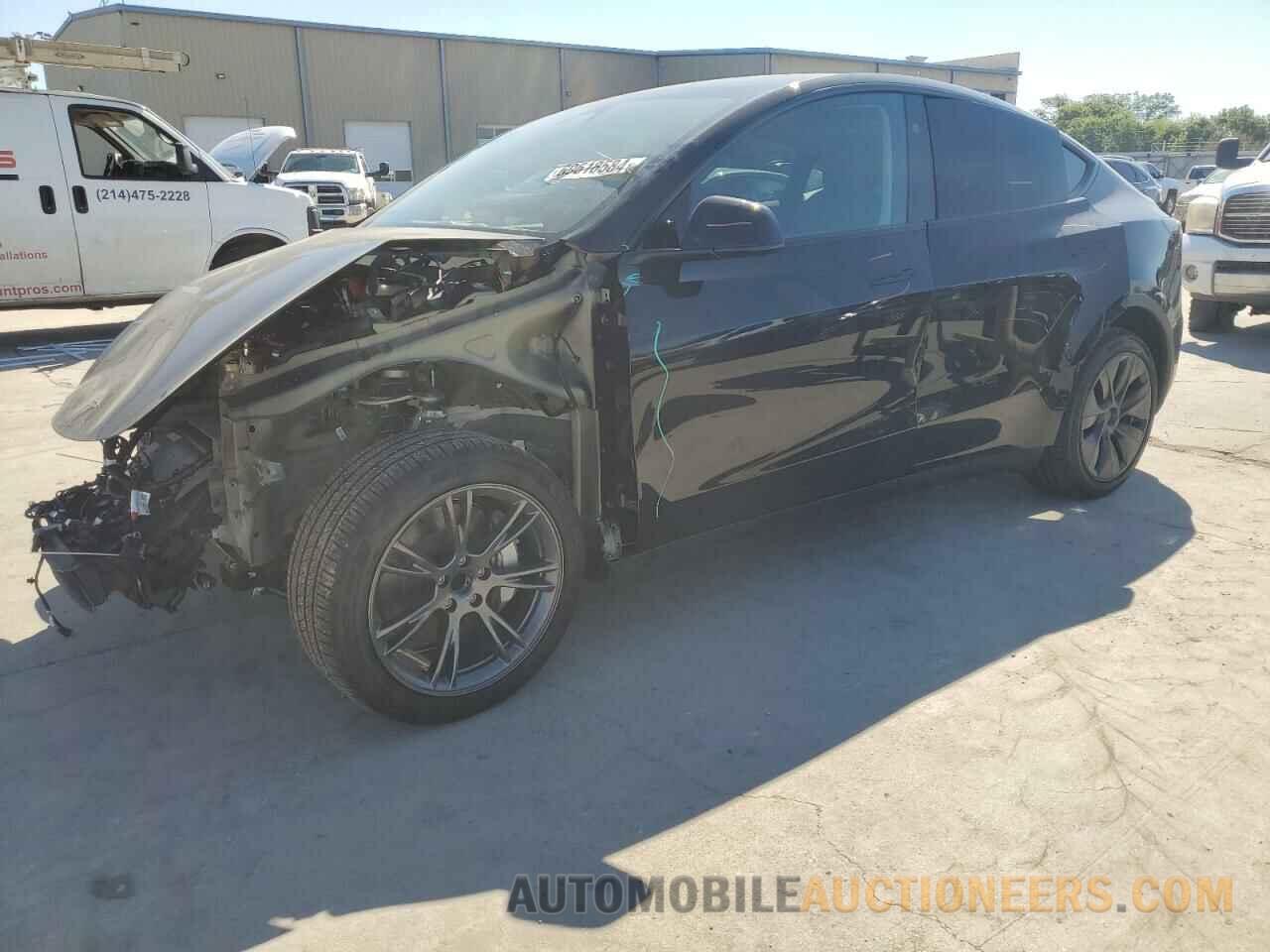 7SAYGDED1RA305765 TESLA MODEL Y 2024