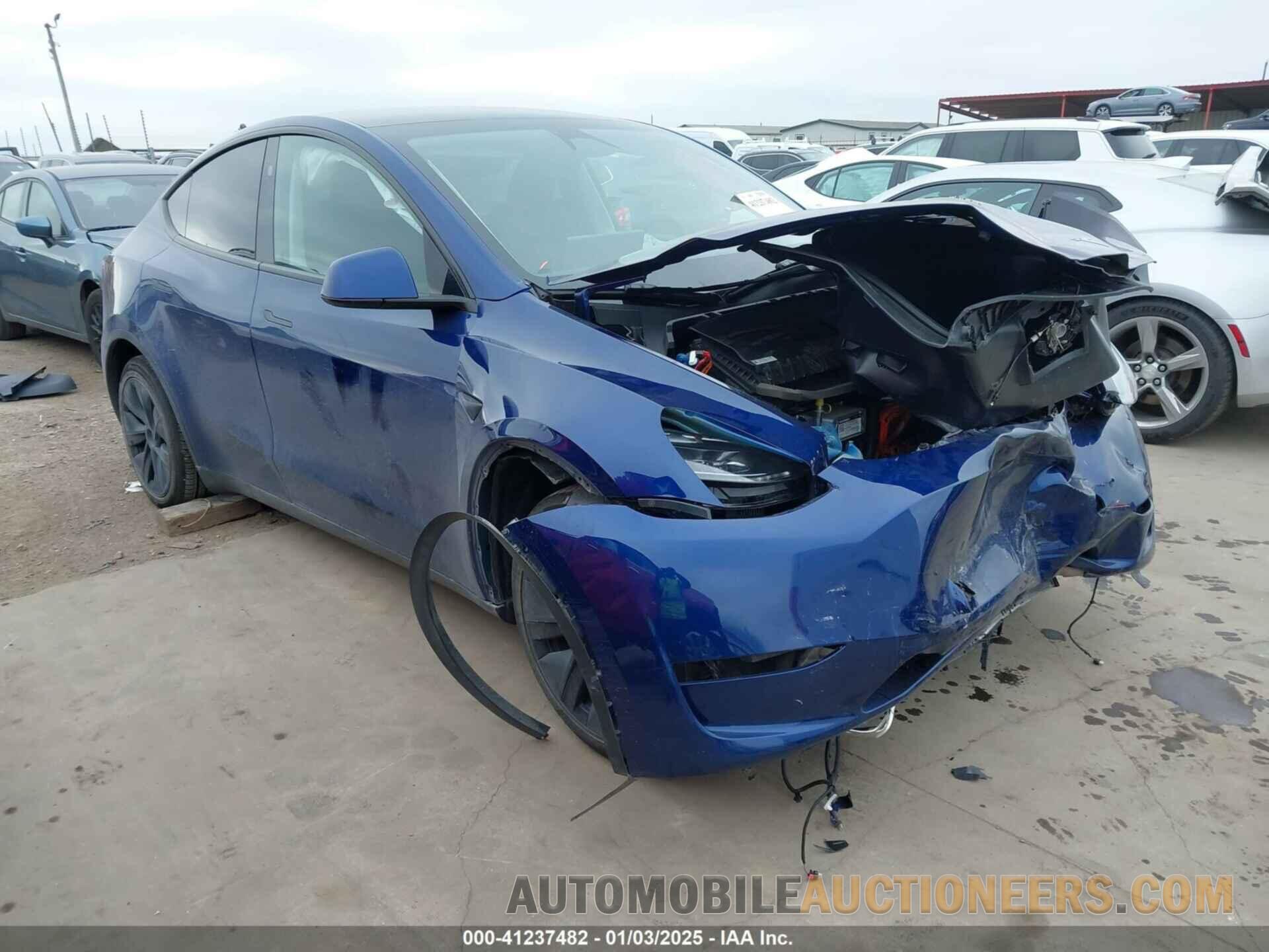 7SAYGDED1RA308245 TESLA MODEL Y 2024