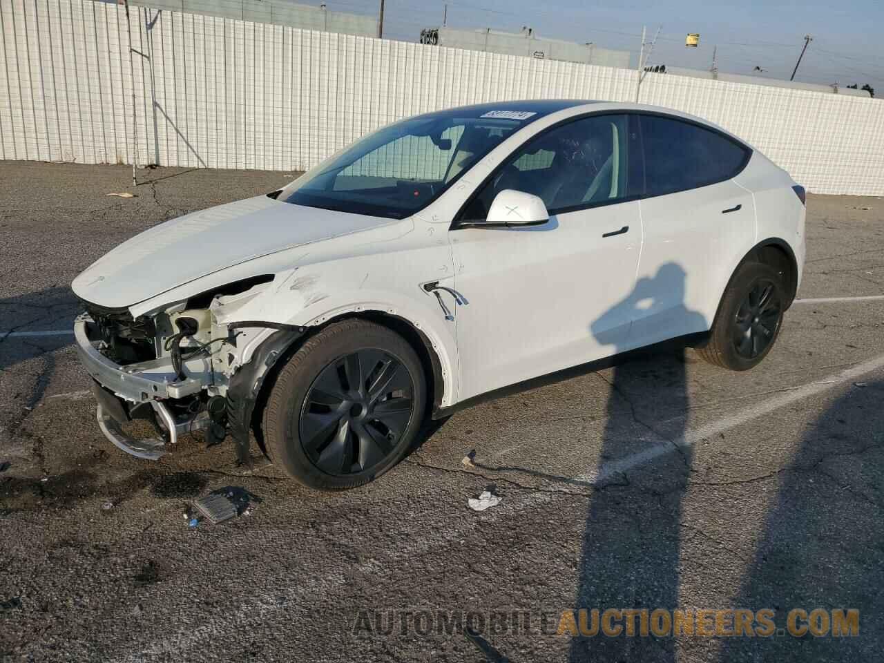 7SAYGDED1RF169916 TESLA MODEL Y 2024