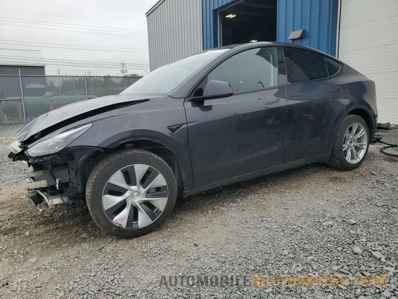 7SAYGDED2RF016204 TESLA MODEL Y 2024