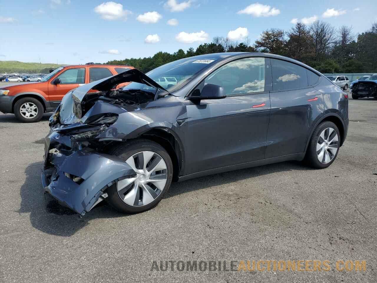 7SAYGDED2RF035965 TESLA MODEL Y 2024