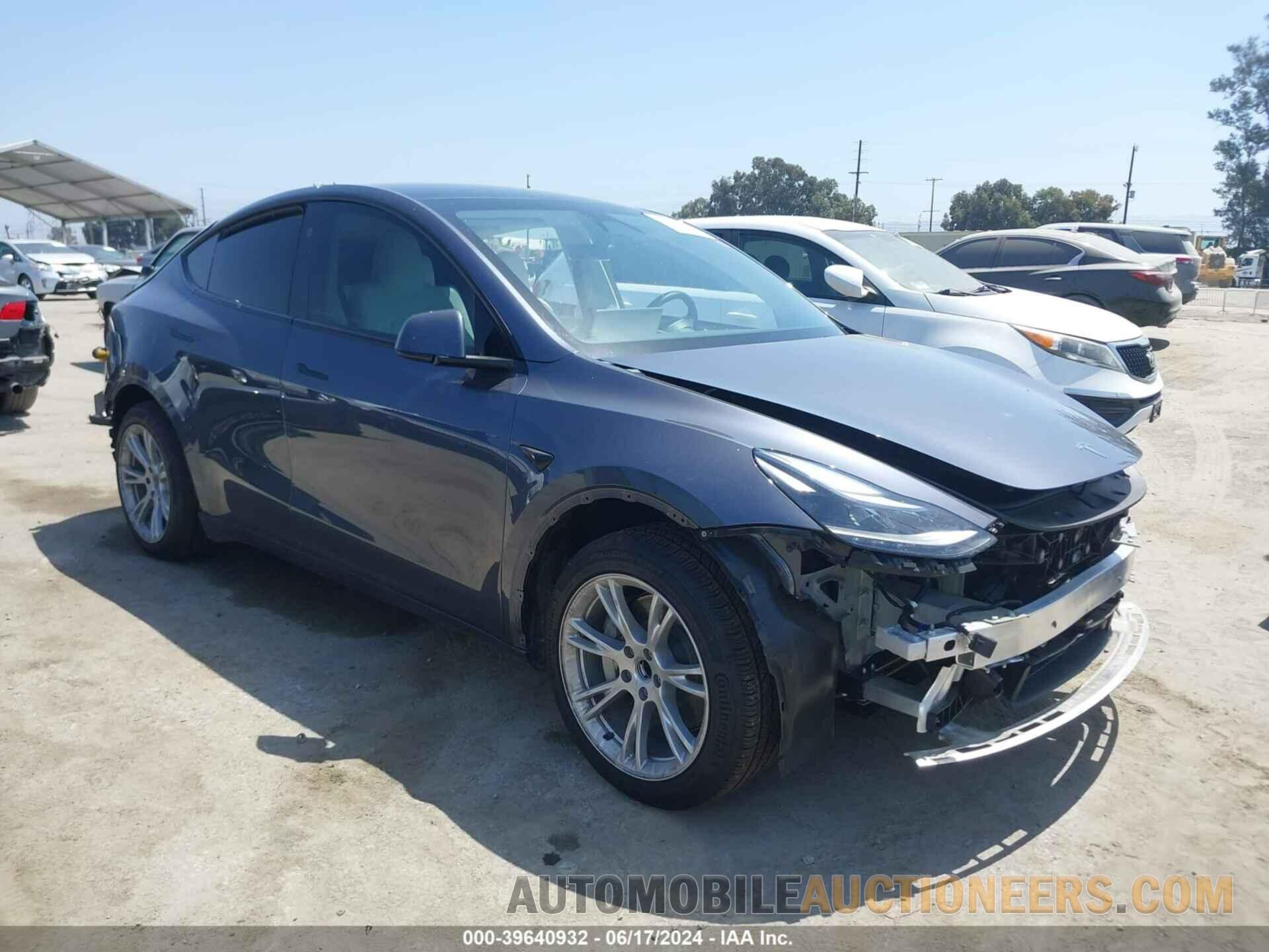 7SAYGDED3PF933925 TESLA MODEL Y 2023