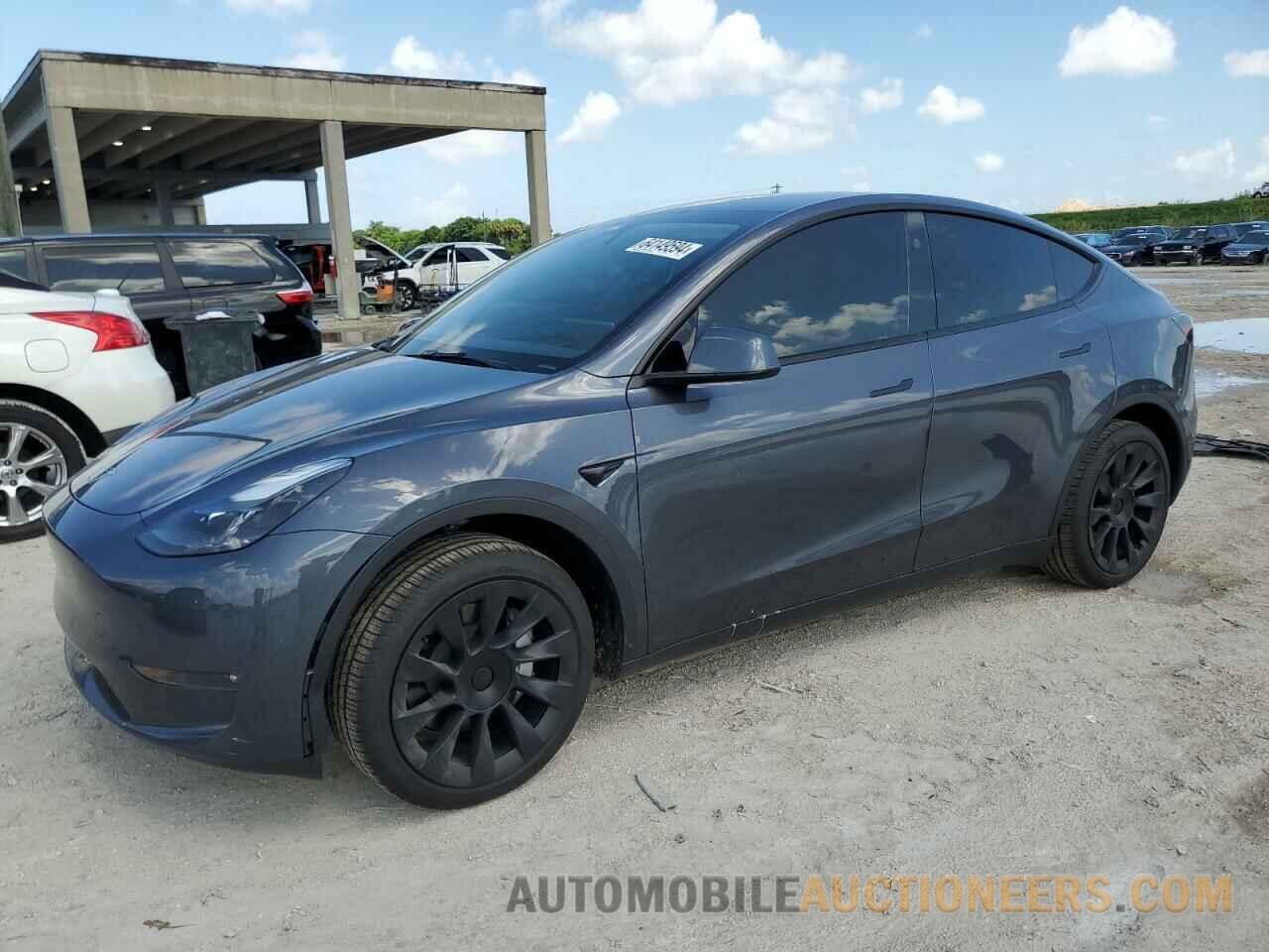 7SAYGDED3PF949123 TESLA MODEL Y 2023