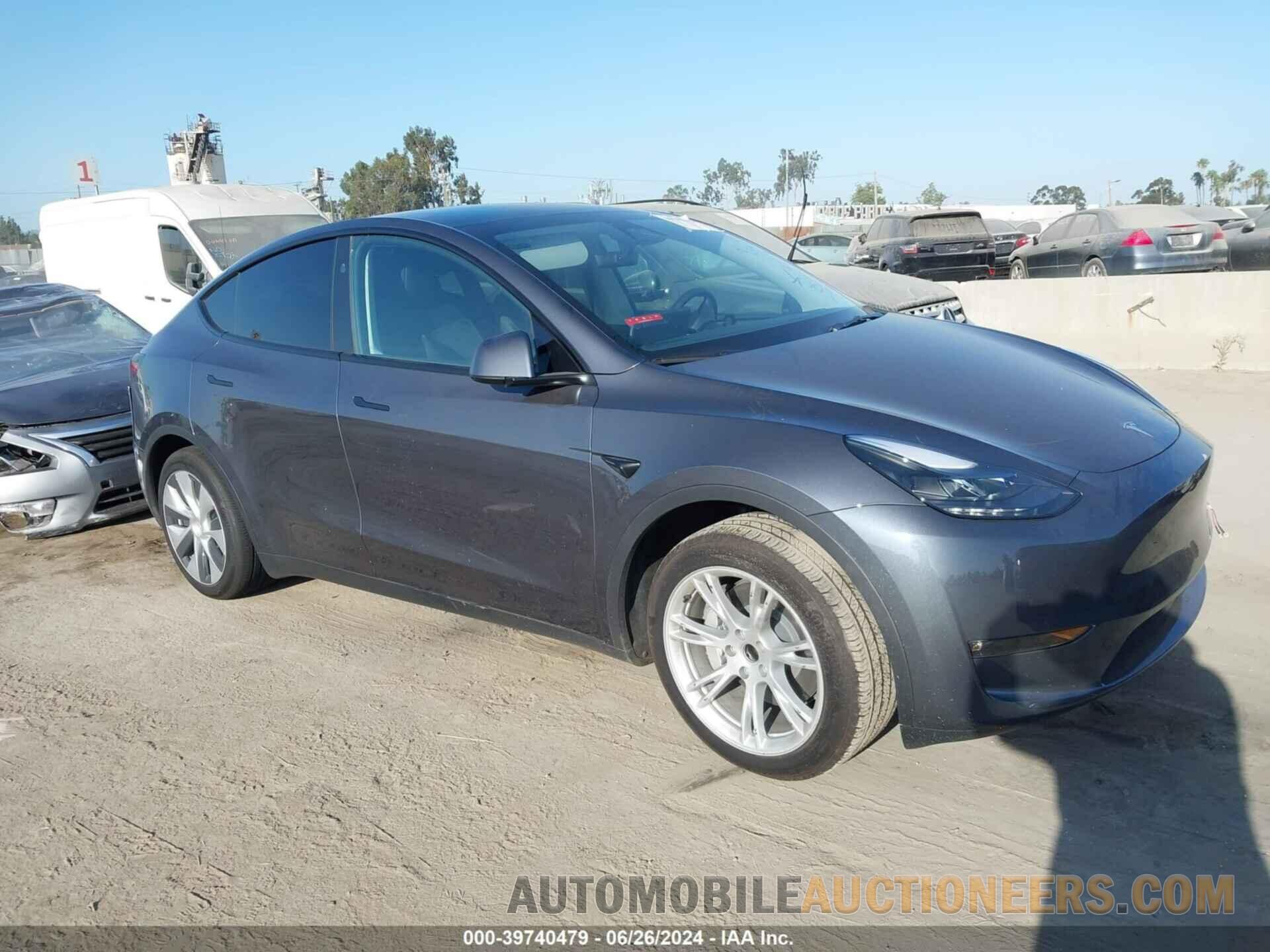 7SAYGDED3PF964382 TESLA MODEL Y 2023