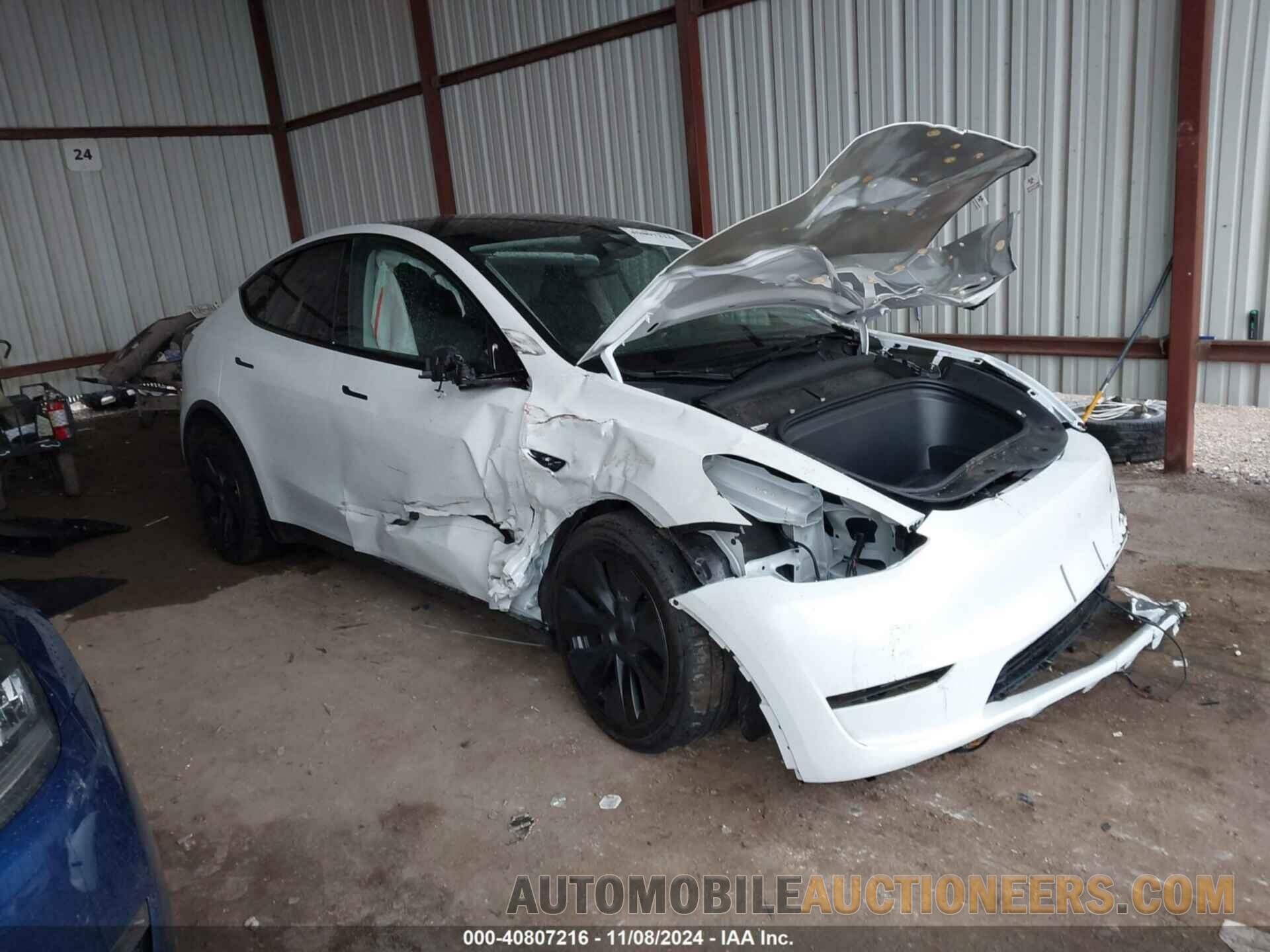 7SAYGDED3RA295031 TESLA MODEL Y 2024