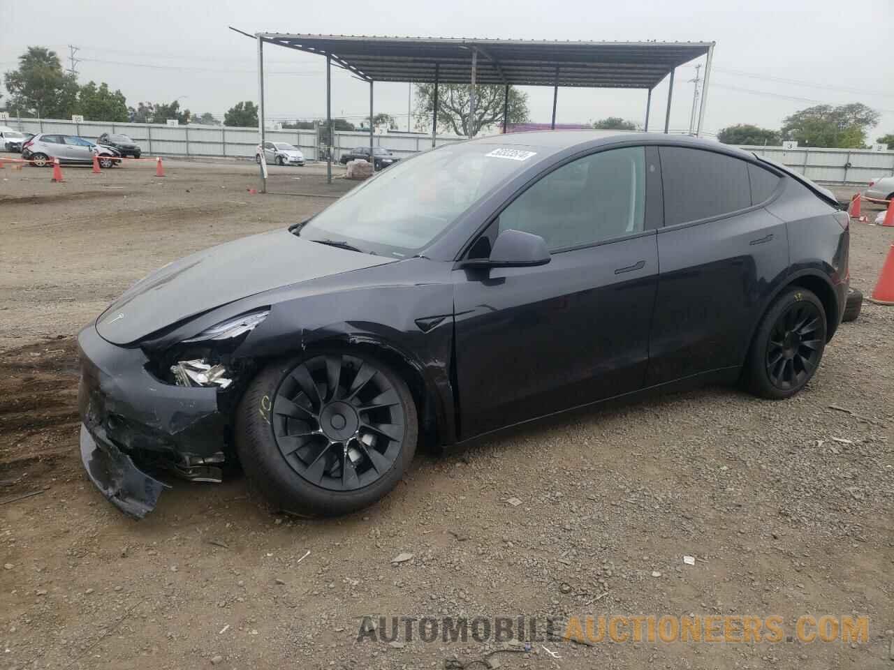 7SAYGDED3RF011237 TESLA MODEL Y 2024