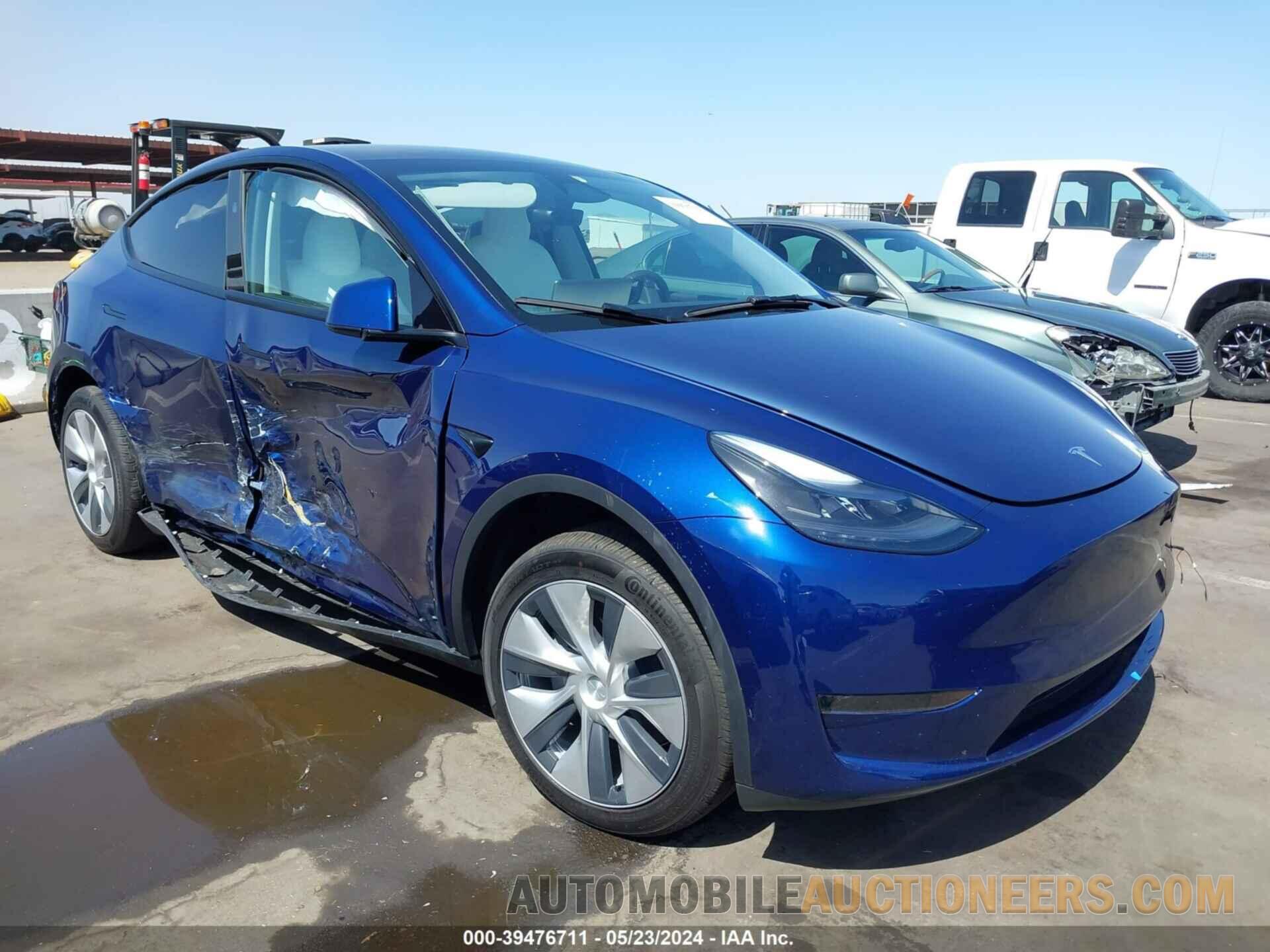 7SAYGDED3RF014848 TESLA MODEL Y 2024