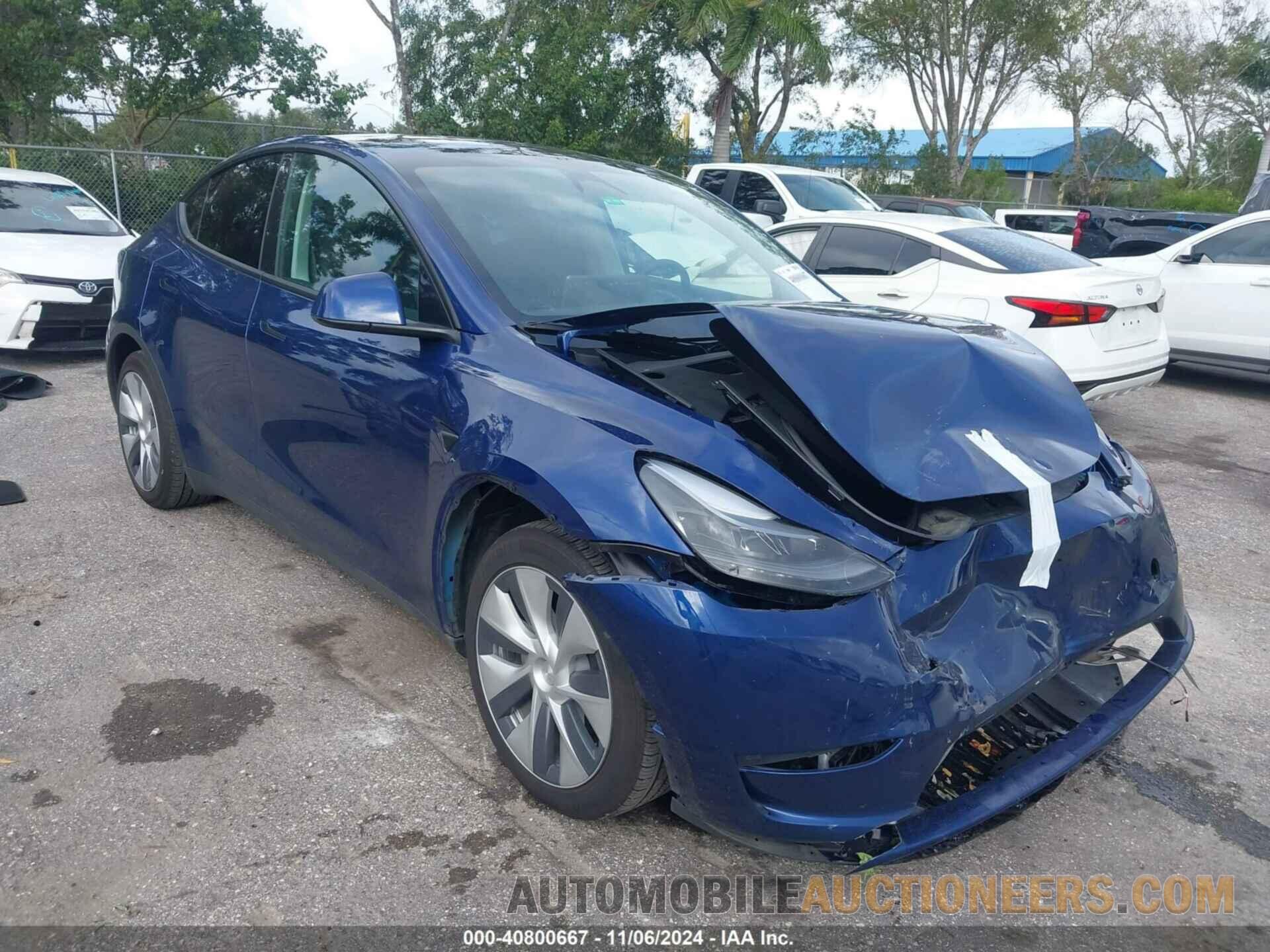 7SAYGDED3RF032671 TESLA MODEL Y 2024